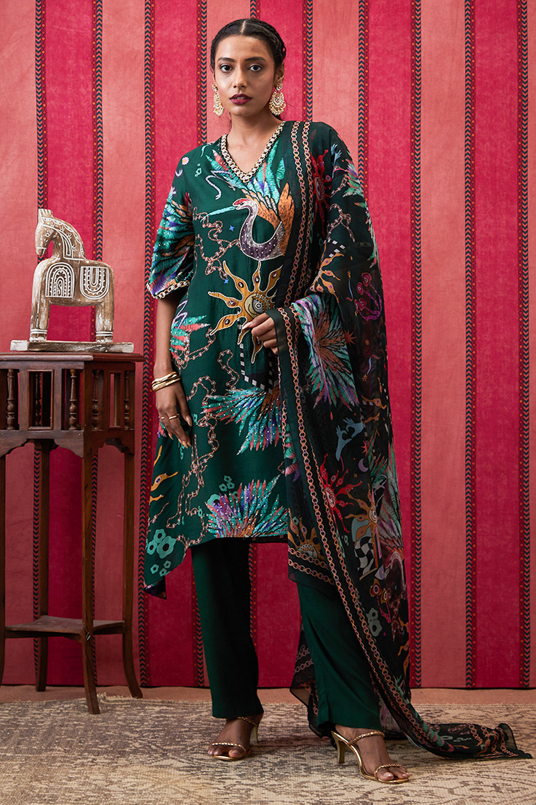 Aisha Embroidered Kurta Set