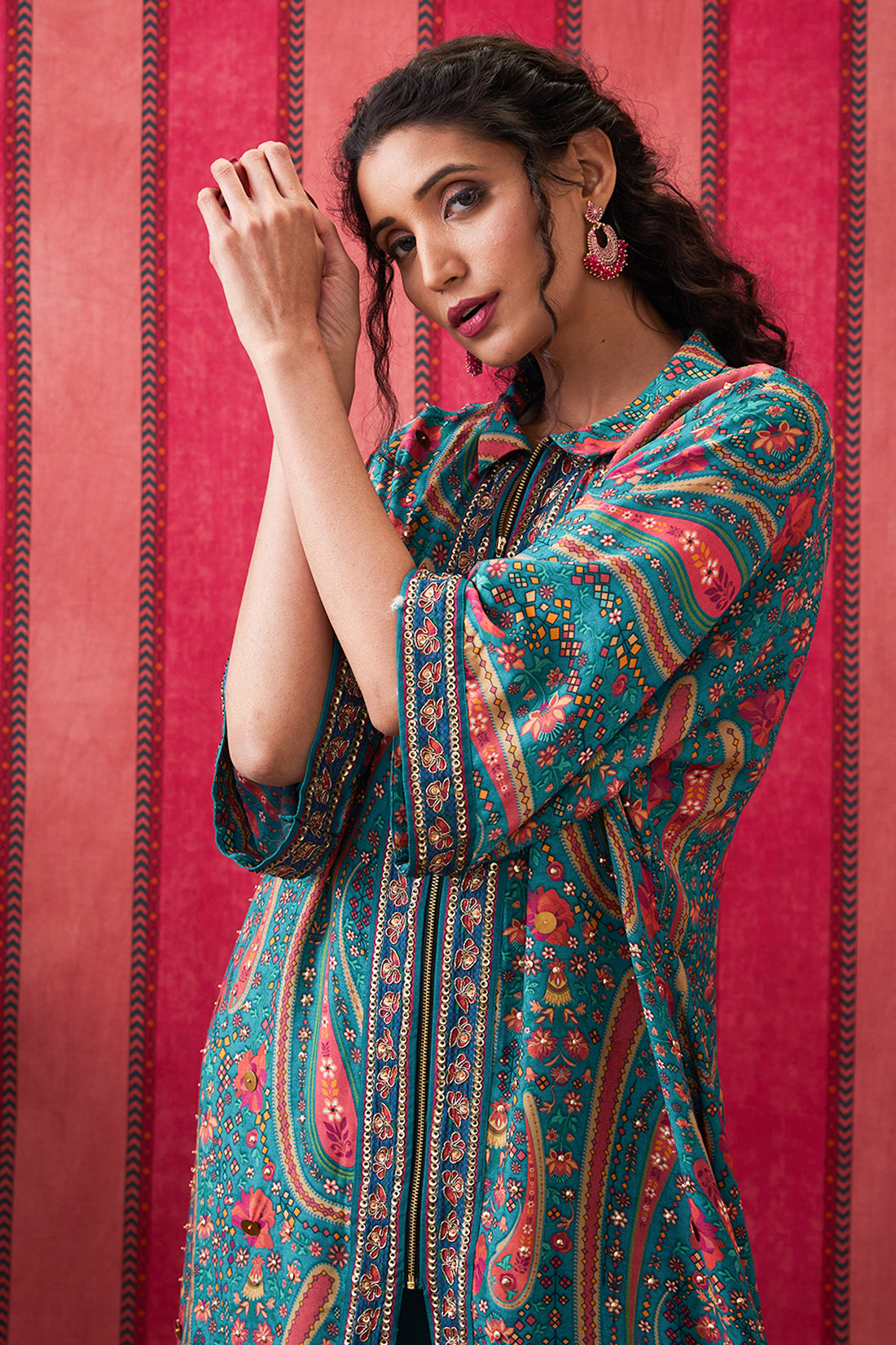 Qala Embroidered Asymmetric Kurta Set