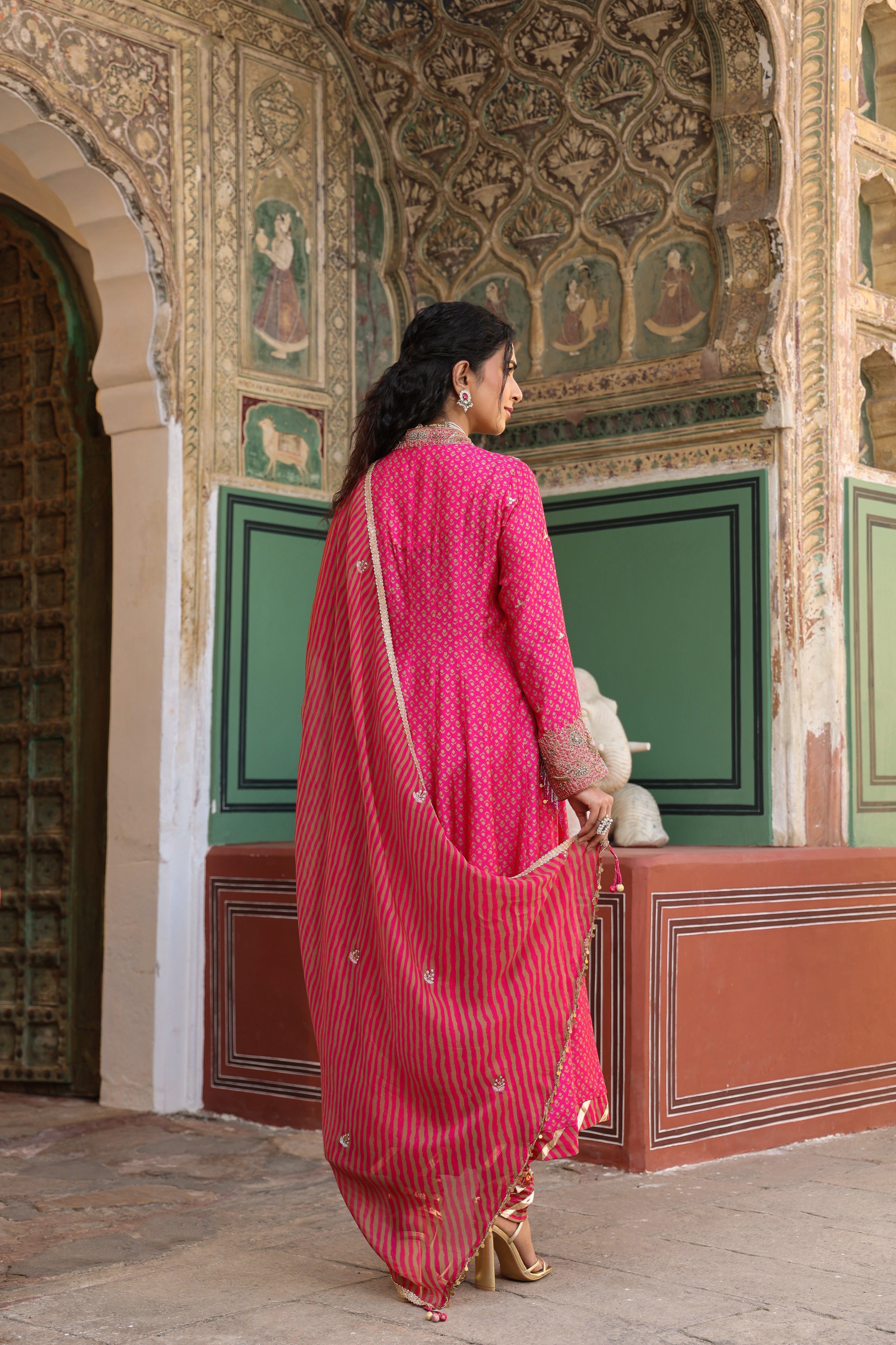 Pink Riwayat Printed Kalidar Set