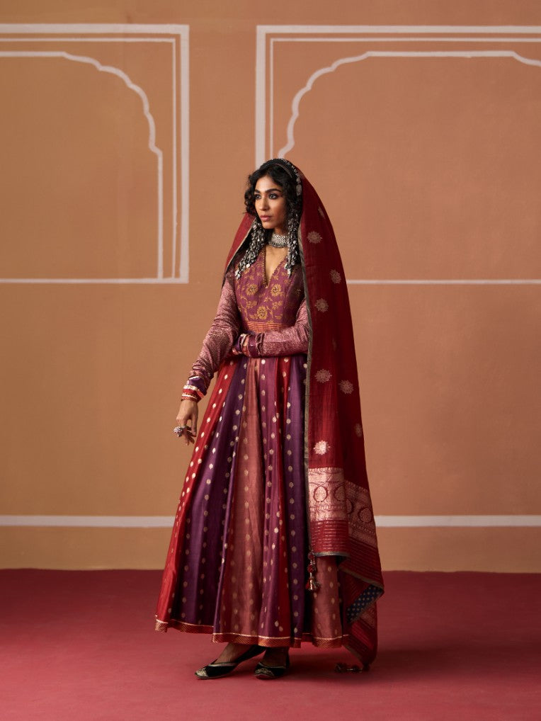 Sadaf Kurta