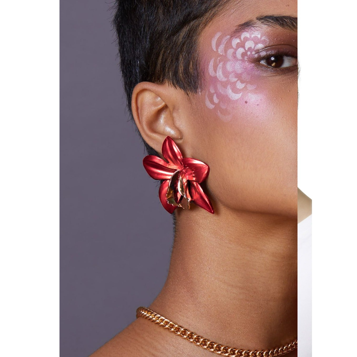 Valliyan Metallic Orchid Earrings Red