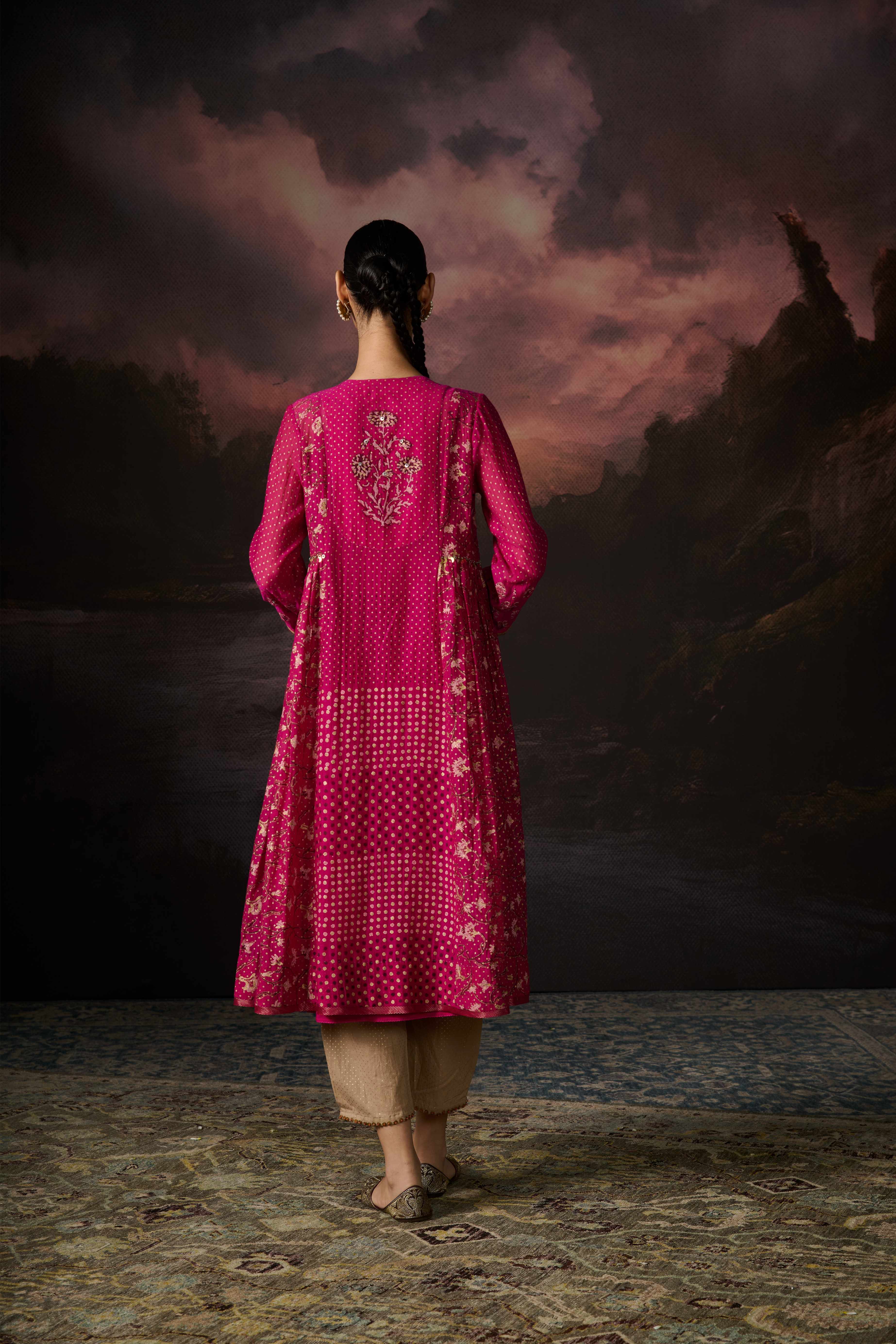 Kathika Pant