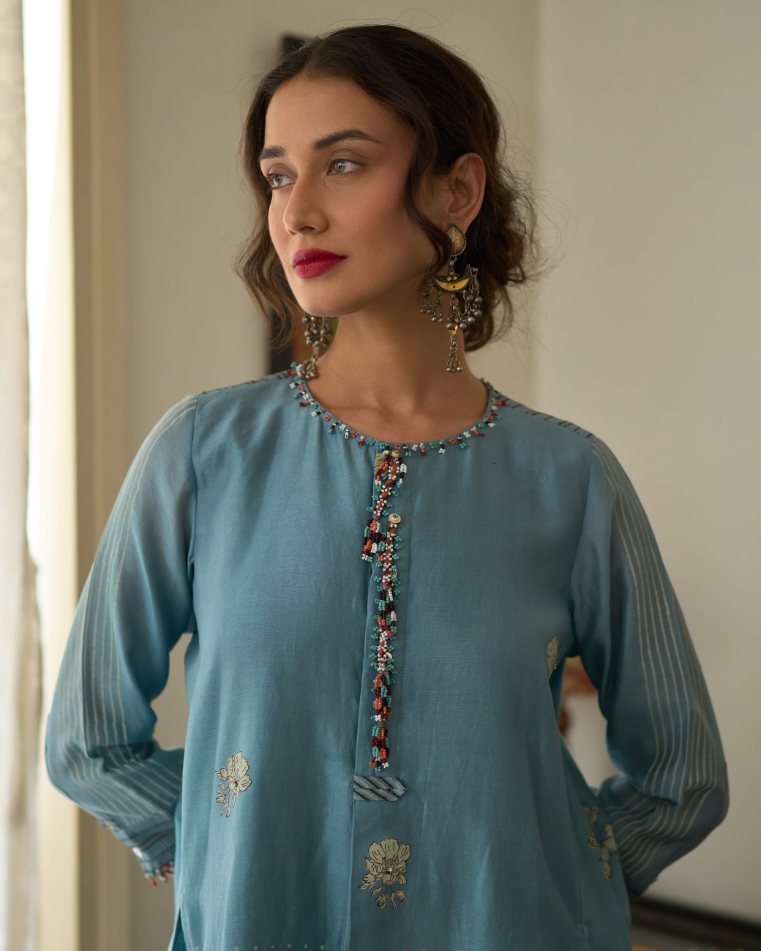 Chitra Kurta