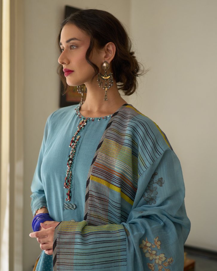 Chitra Kurta