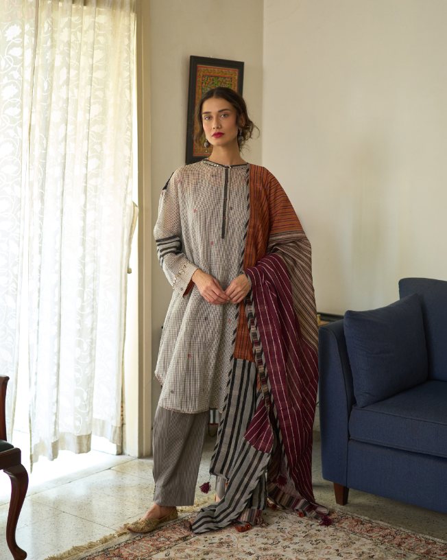 Lopa Dupatta