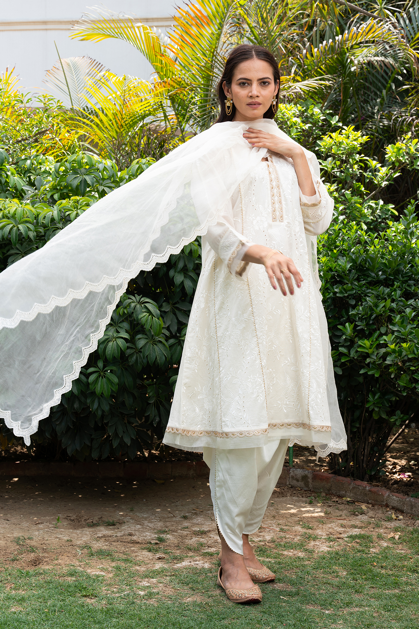 Off-White Floral Embroidered Short Anarkali Kurta Set With Dhoti Pants