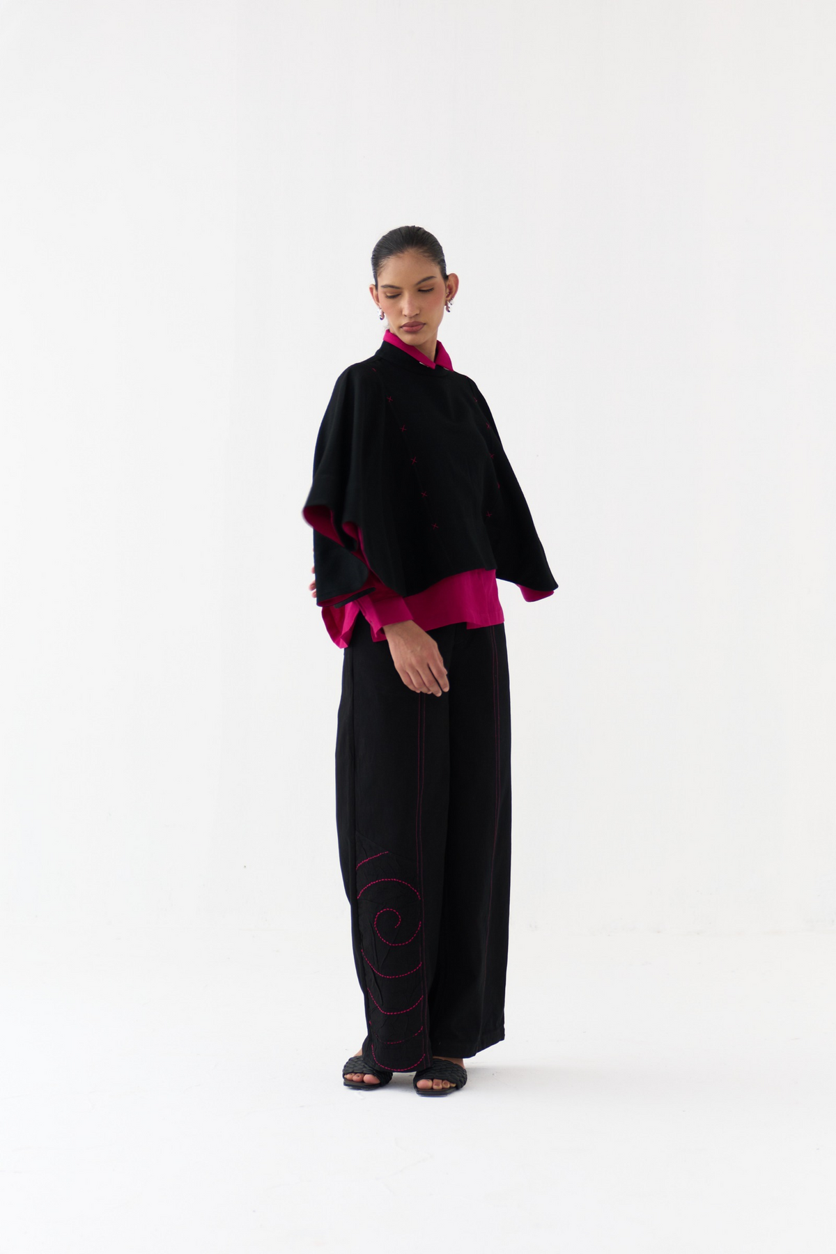 Woollen Poncho Co-ord (set Of 3)
