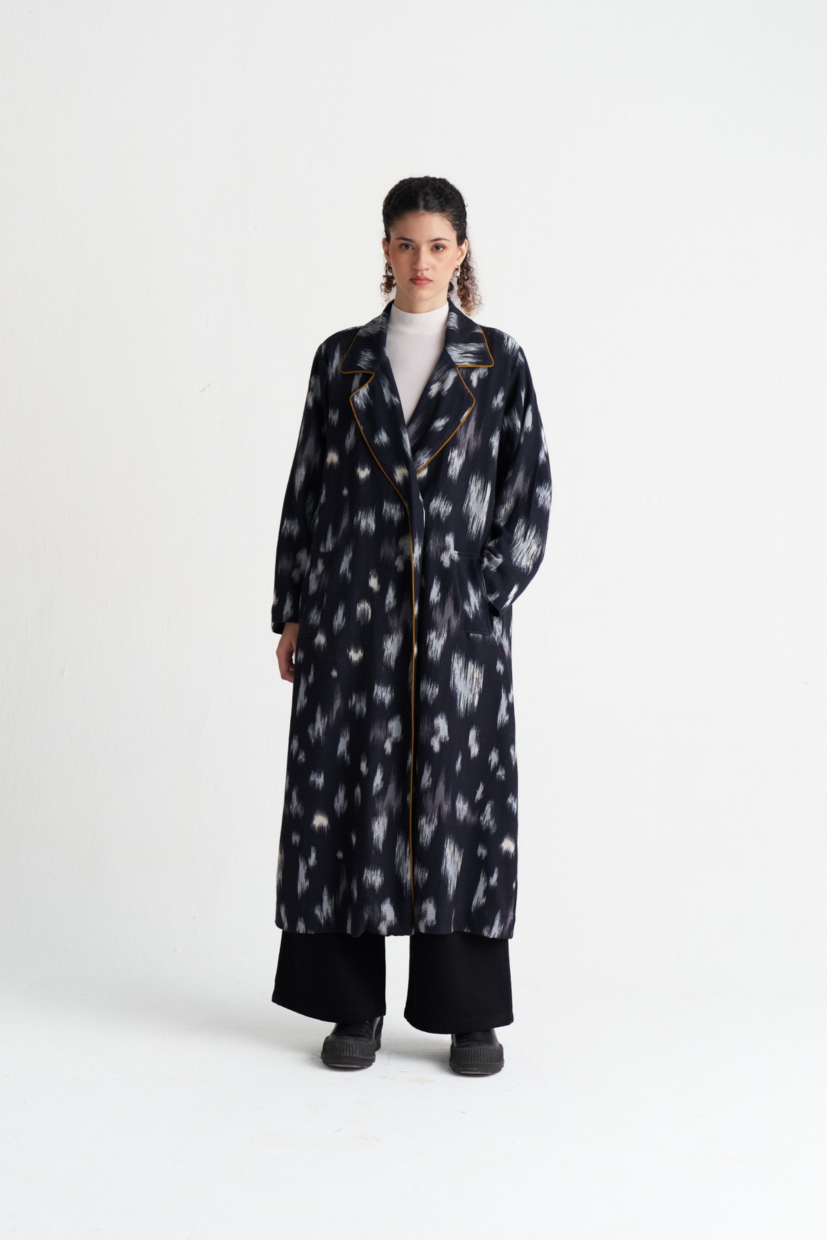 Ikat Print Woollen Trench Co-ord (set Of 2)