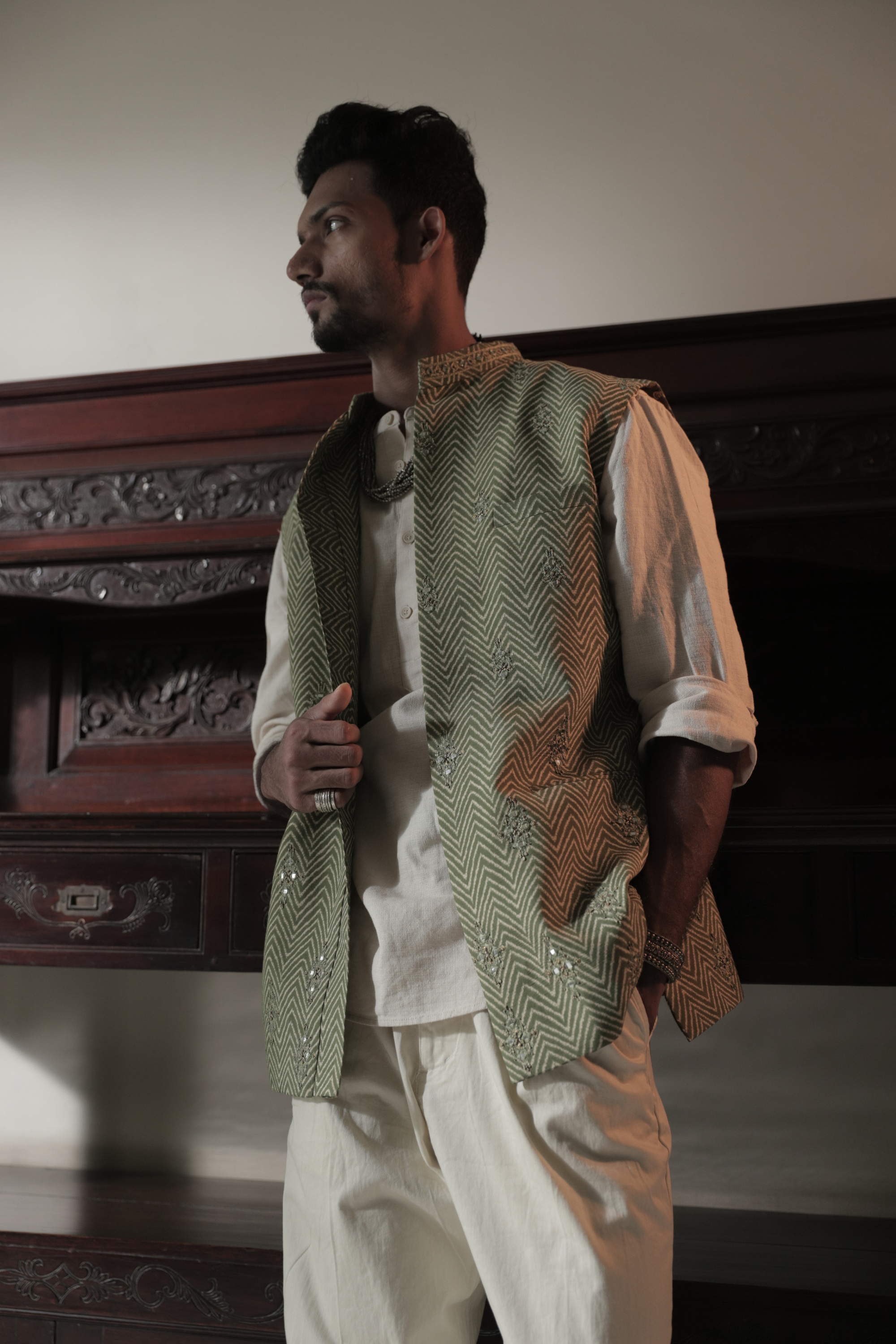 Mehreen Embroidered Nehru Jacket