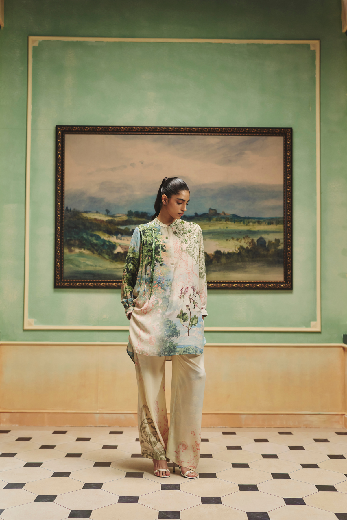 Veinna Wrenhaven Tunic And Pants