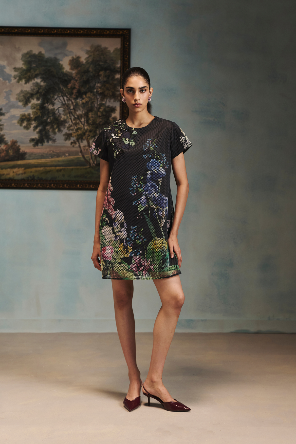 Veinna Shadowfern Dress