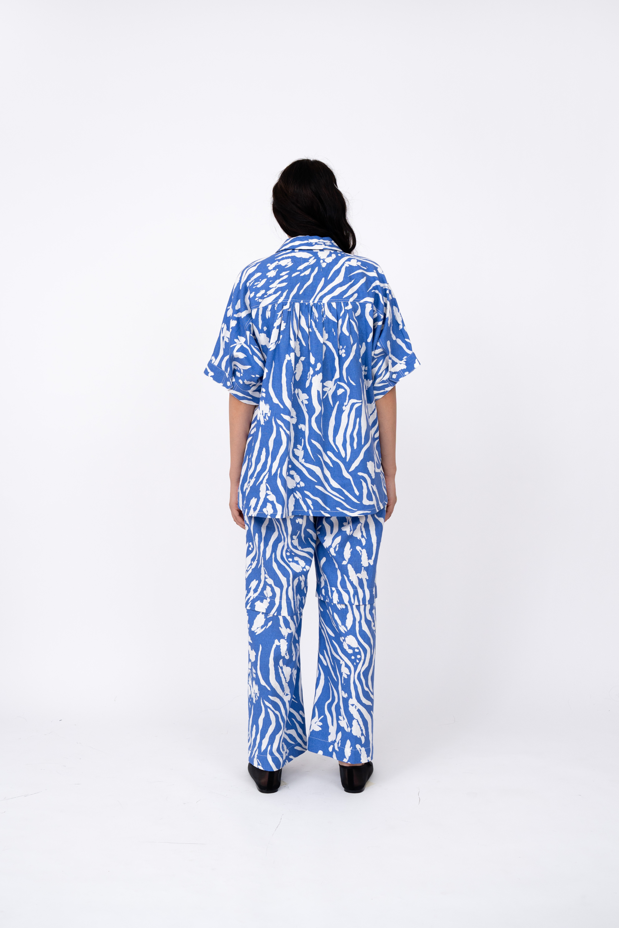 Blue Wave Print Shell Shirt