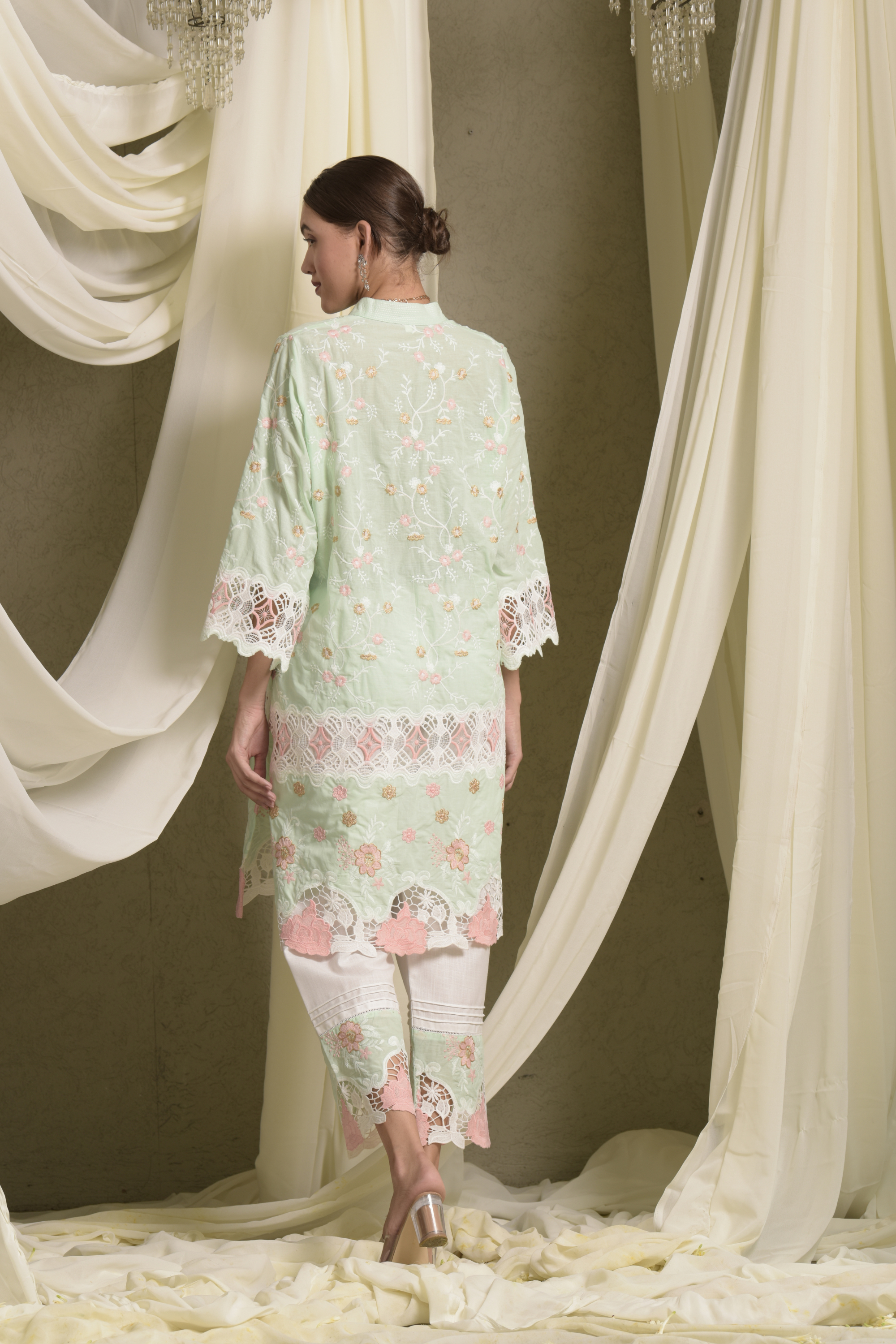 Myra Mesh Floral Lace Kurta With Pants