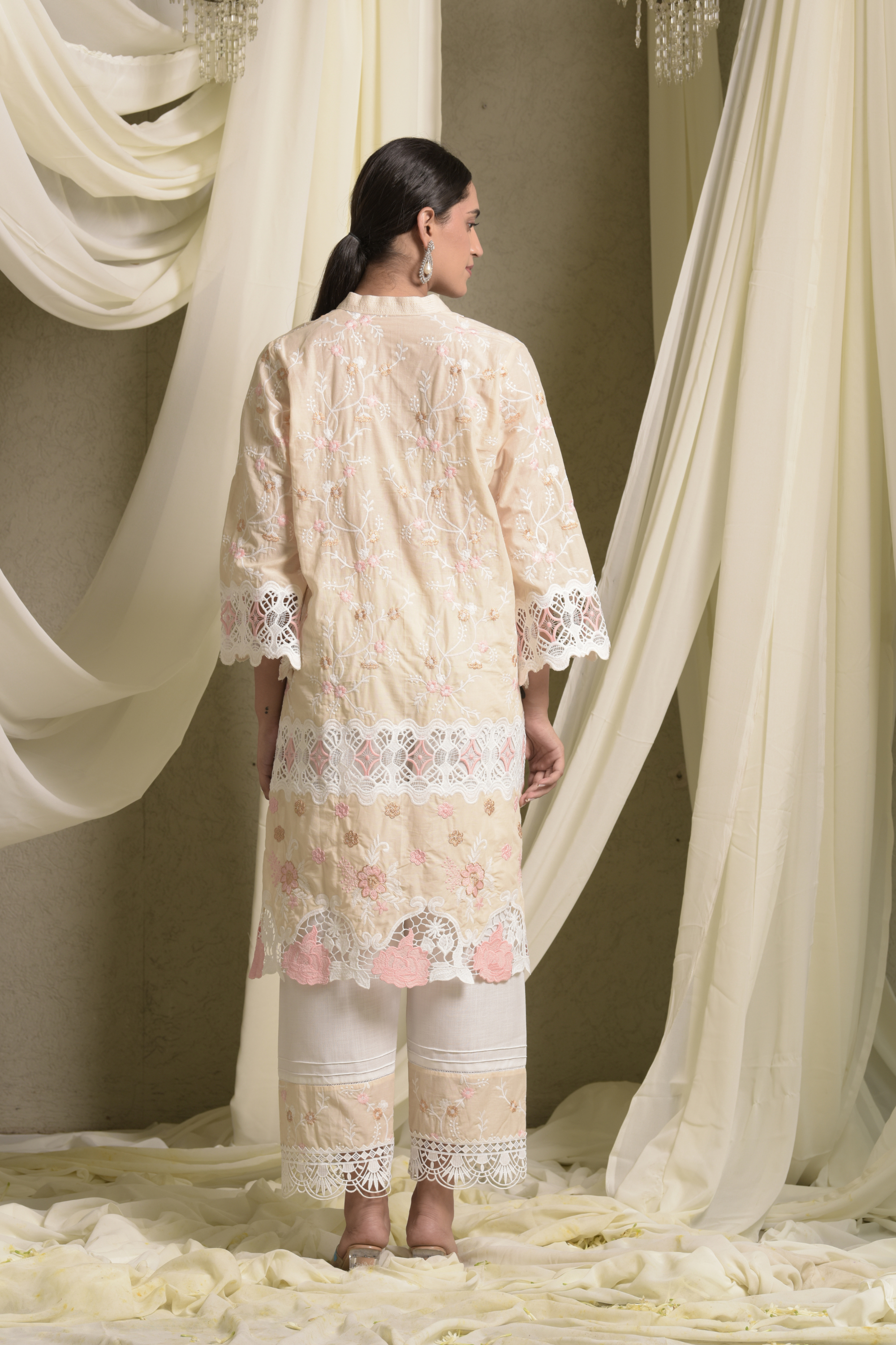 Myra Mesh Floral Lace Kurta With Pant - Beige