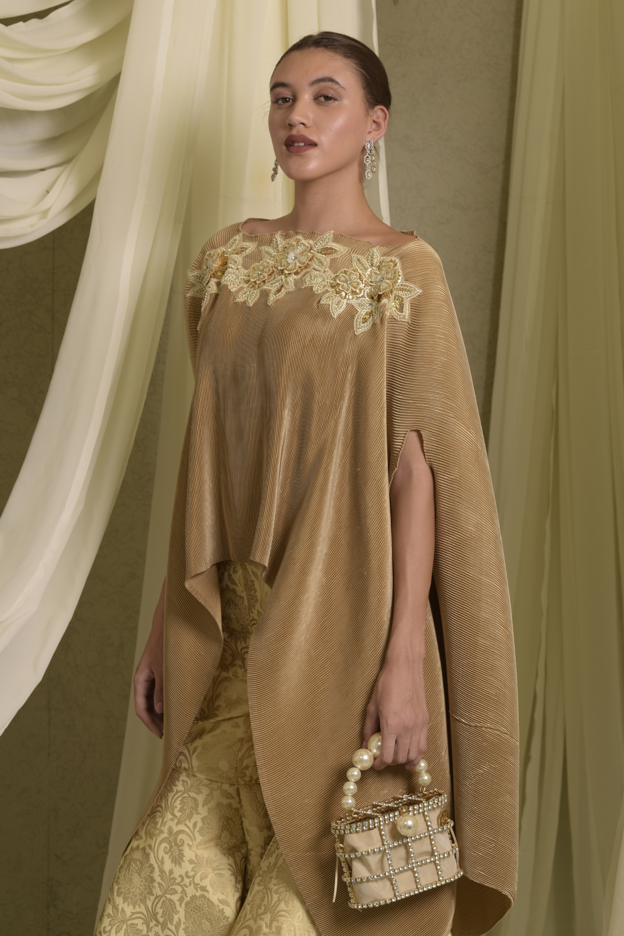 Divine Embroidered Cape With Sharara Pants