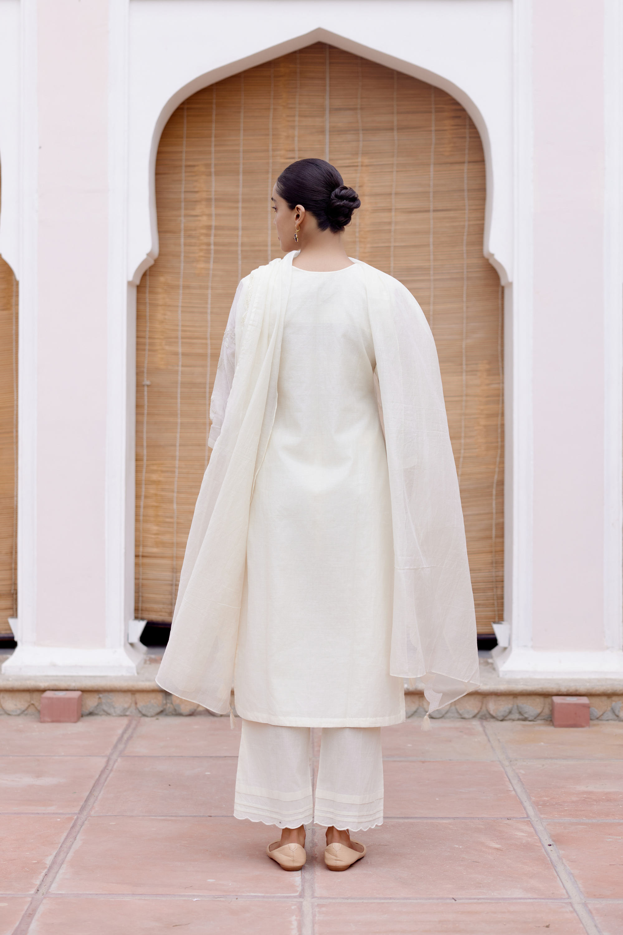 Swan Applique Kurta Set