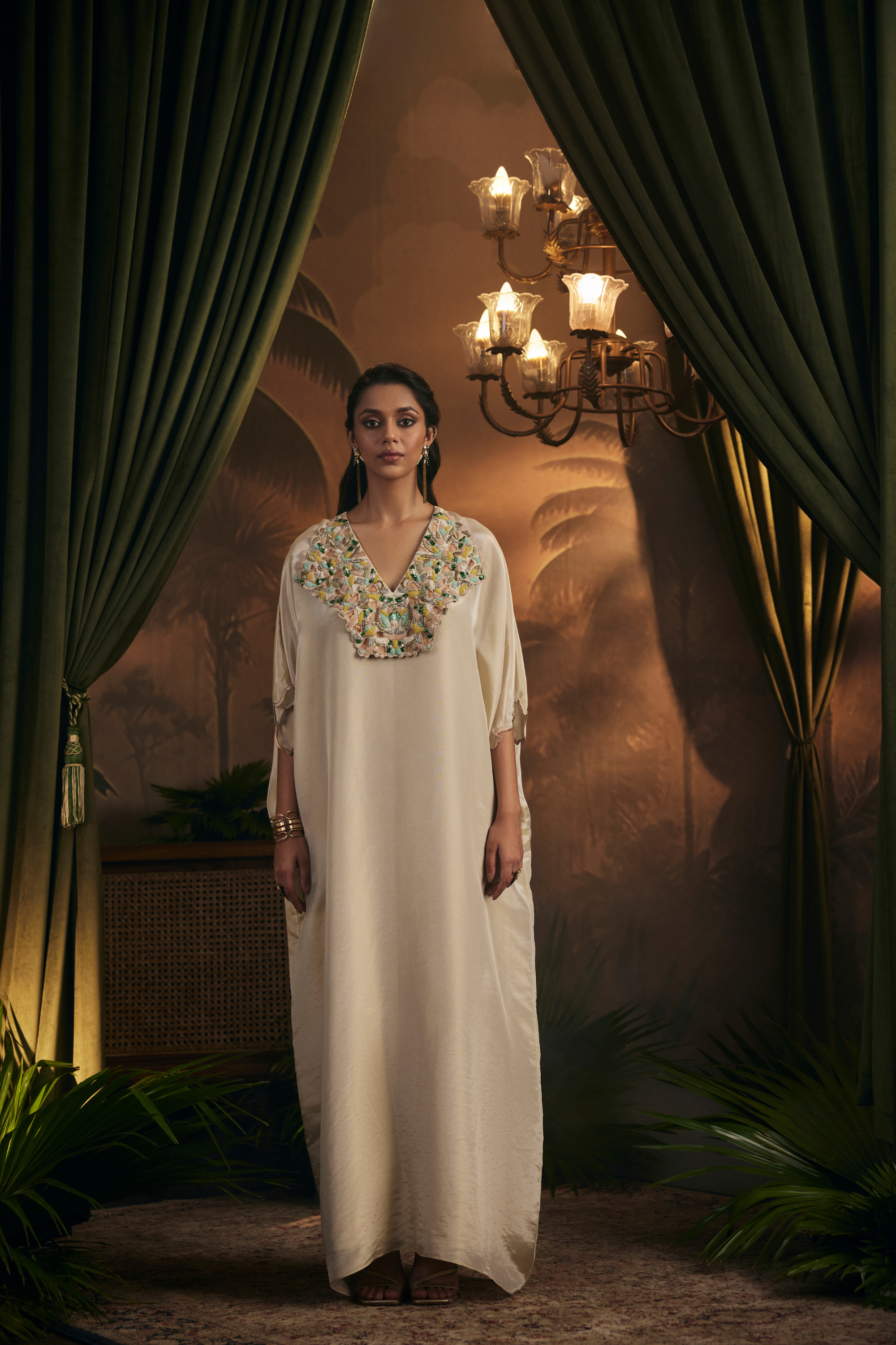 Embroidered Collar Kaftan With Slip