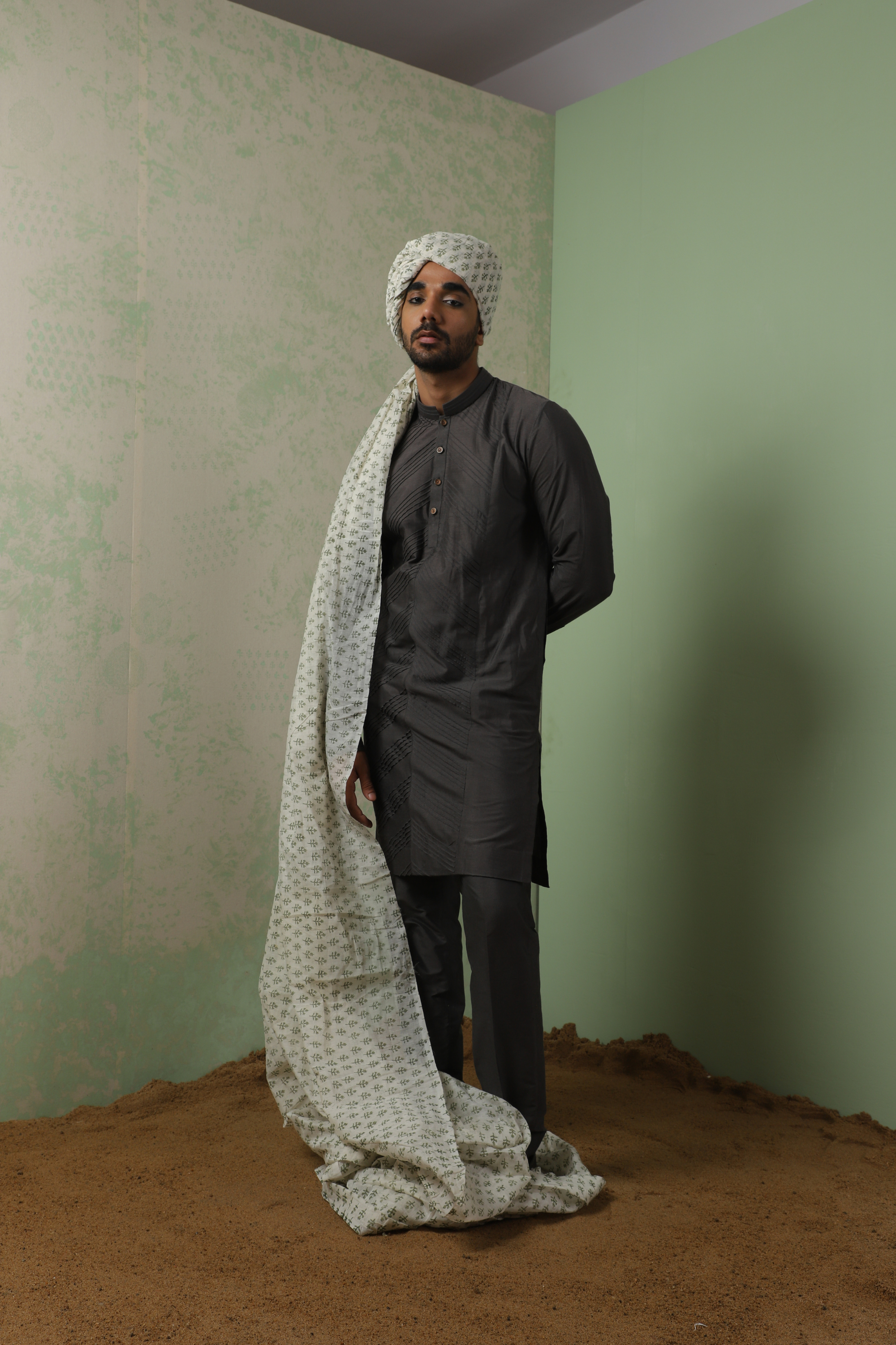 Tushn Pleated Kurta