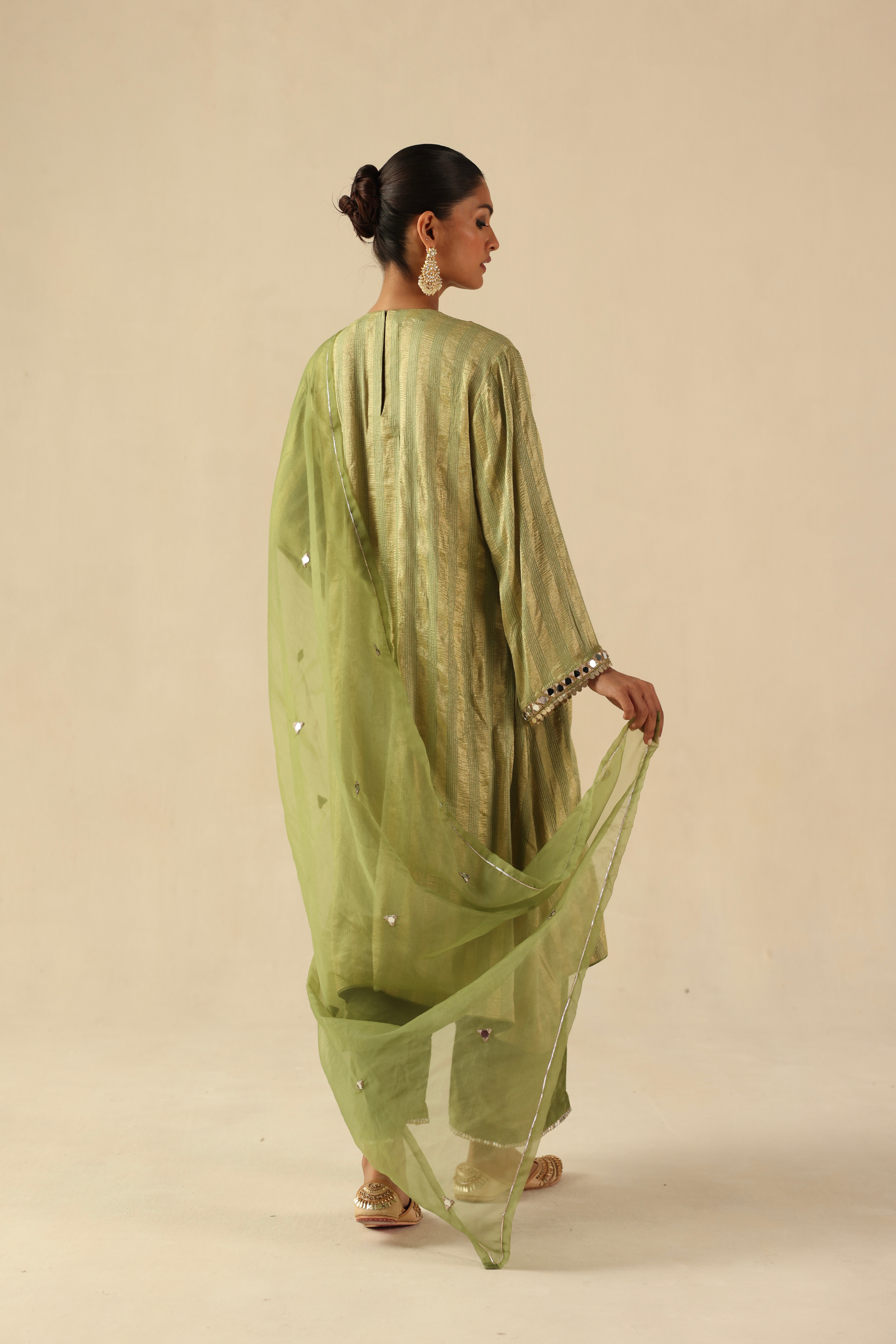 Naksh Kurta Set