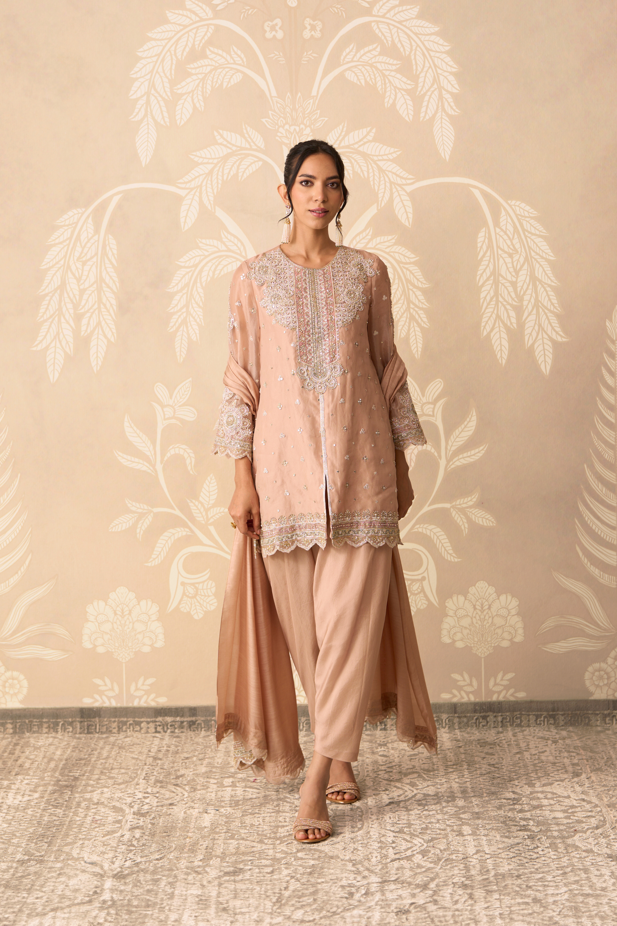 Zehn 
kurta Salwar Set