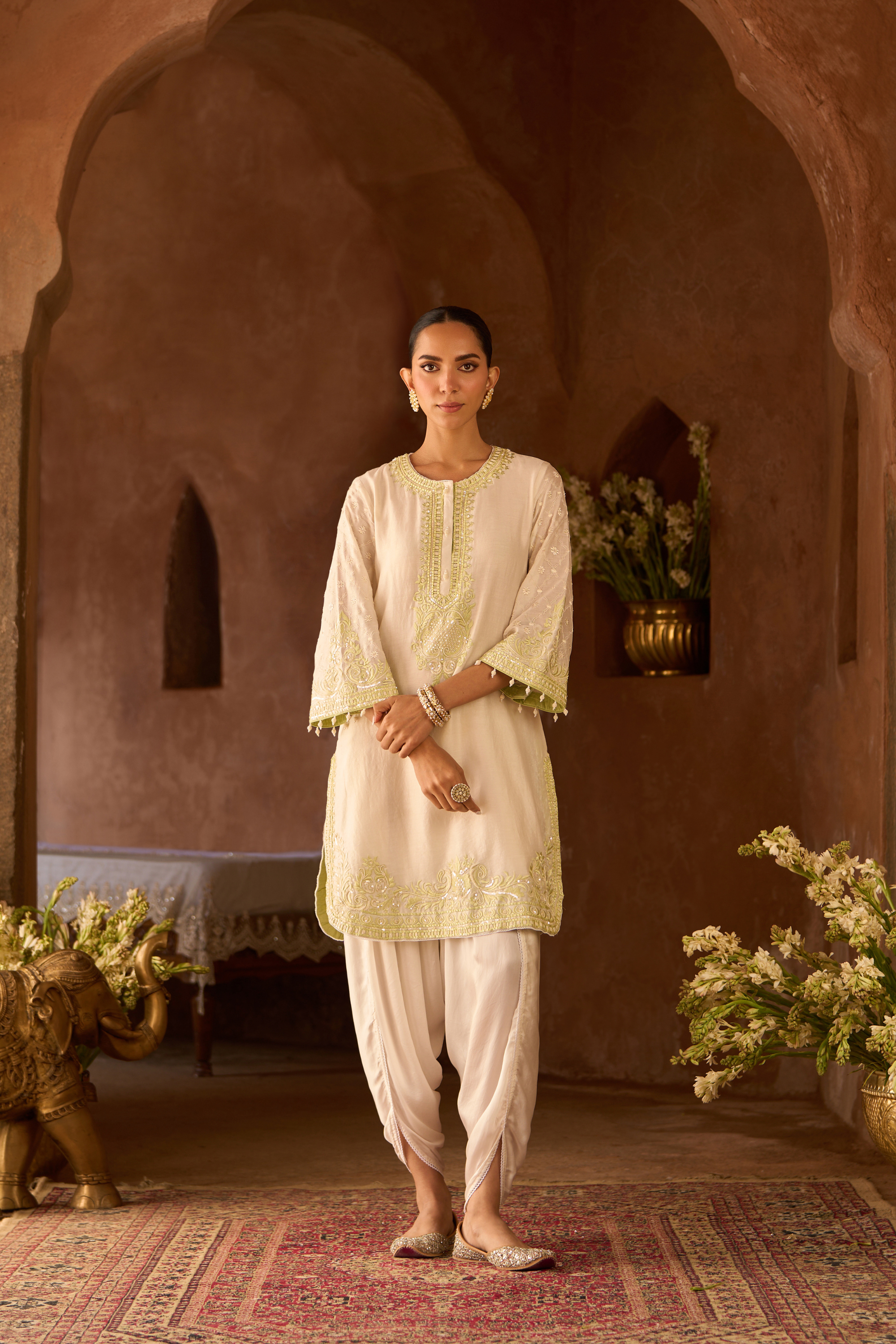 Ruhi - Daisy Ivory With Green Short Kurta Set