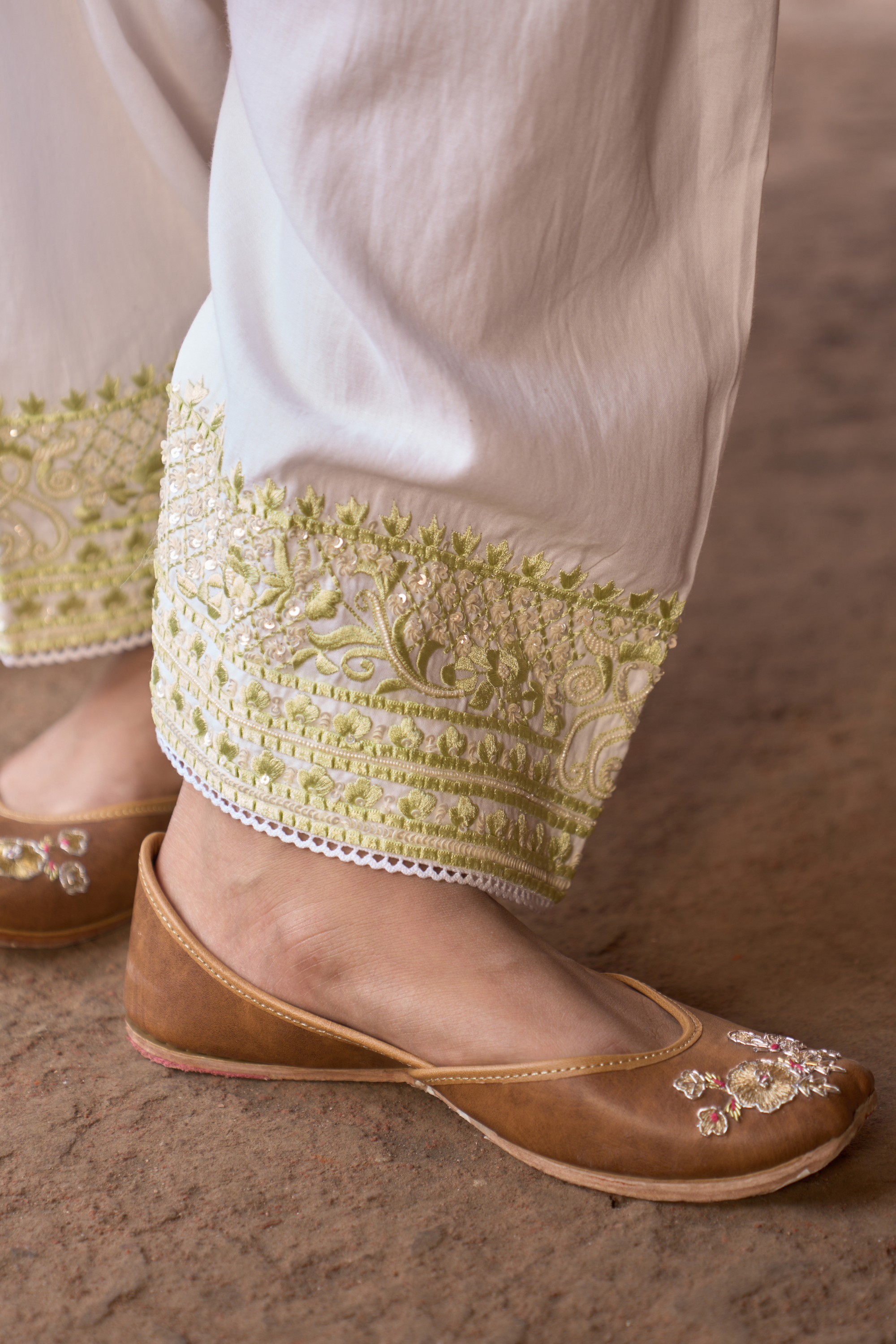 Anam - Daisy Ivory With Green A-line Kurta Set