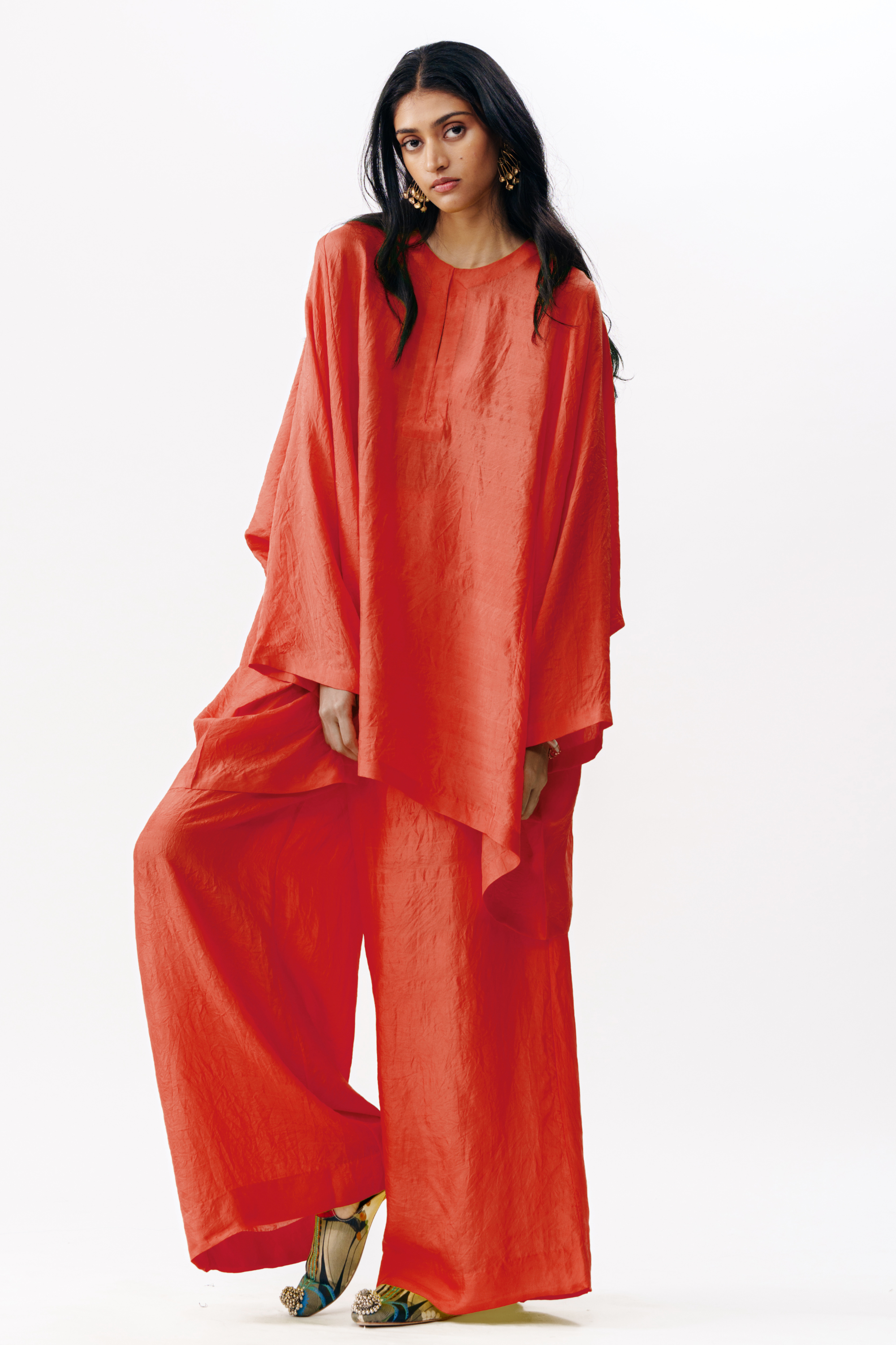 Relaxed Kurta And Pants Set