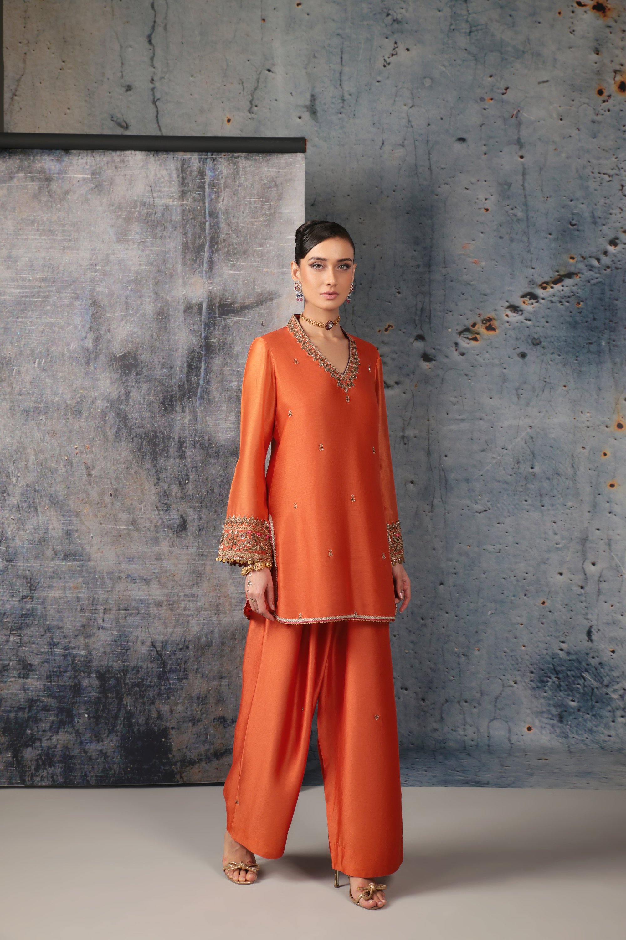 Mehrang Orange V Neck Short Kurta Set