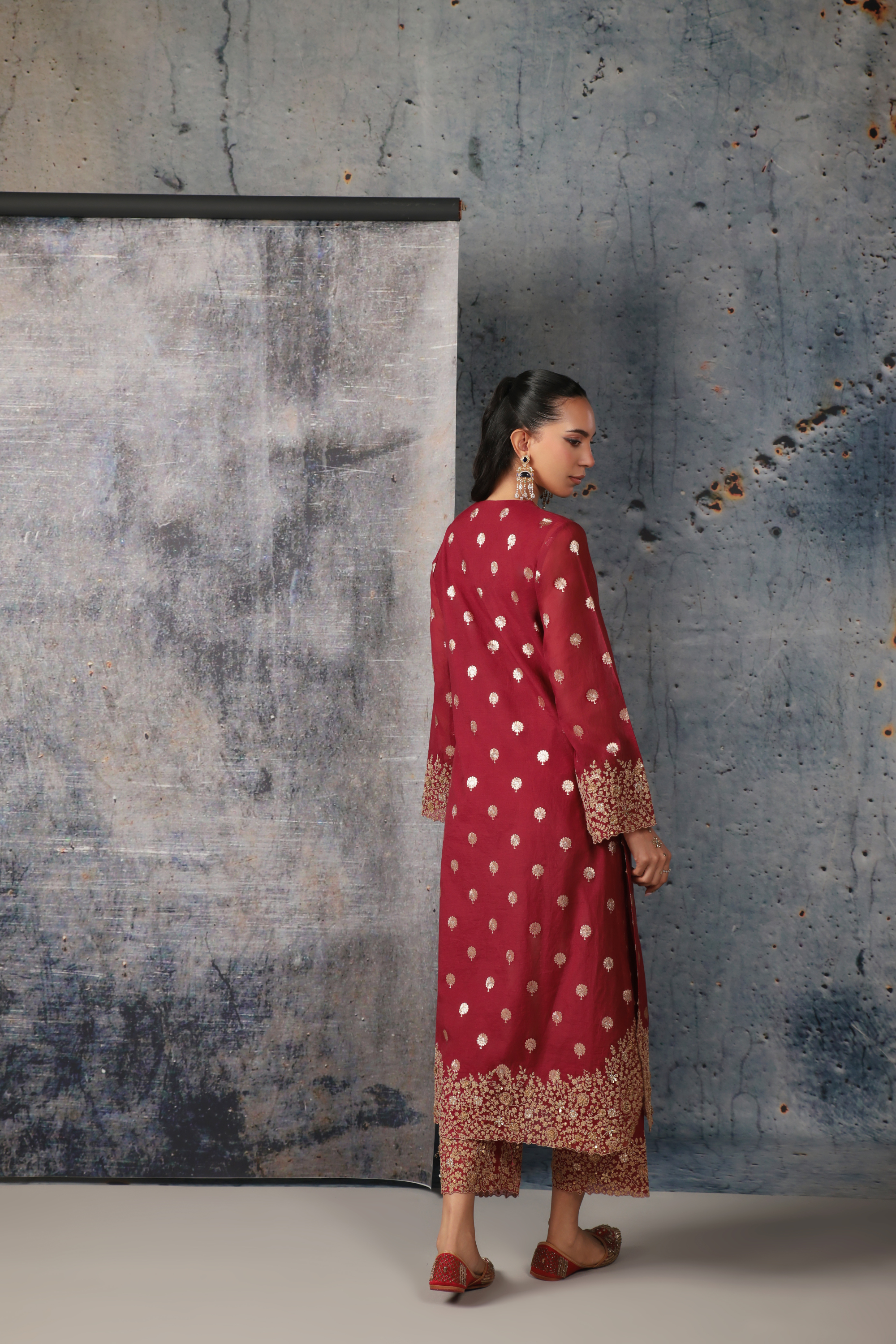 Mehrang Maroon Farshi Kurta Set
