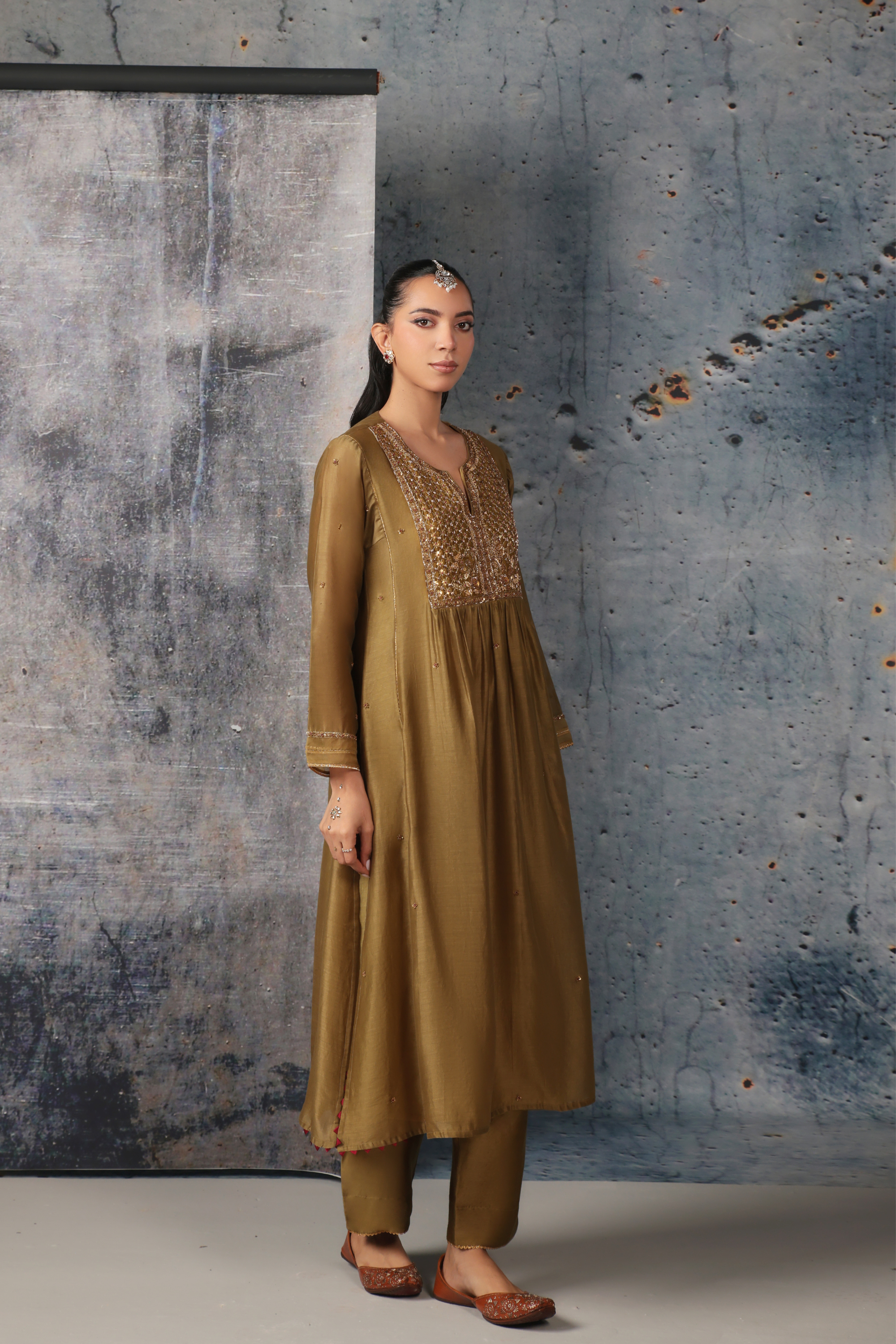 Mehrang Olive Green Frockstyle Kurta Set