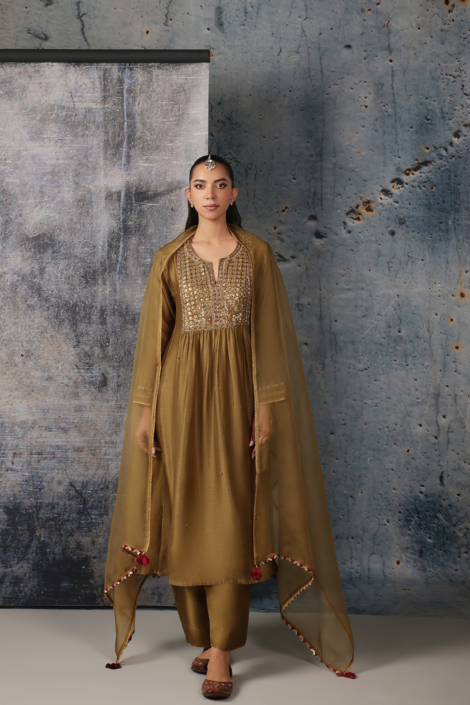 Mehrang Olive Green Frockstyle Kurta Set