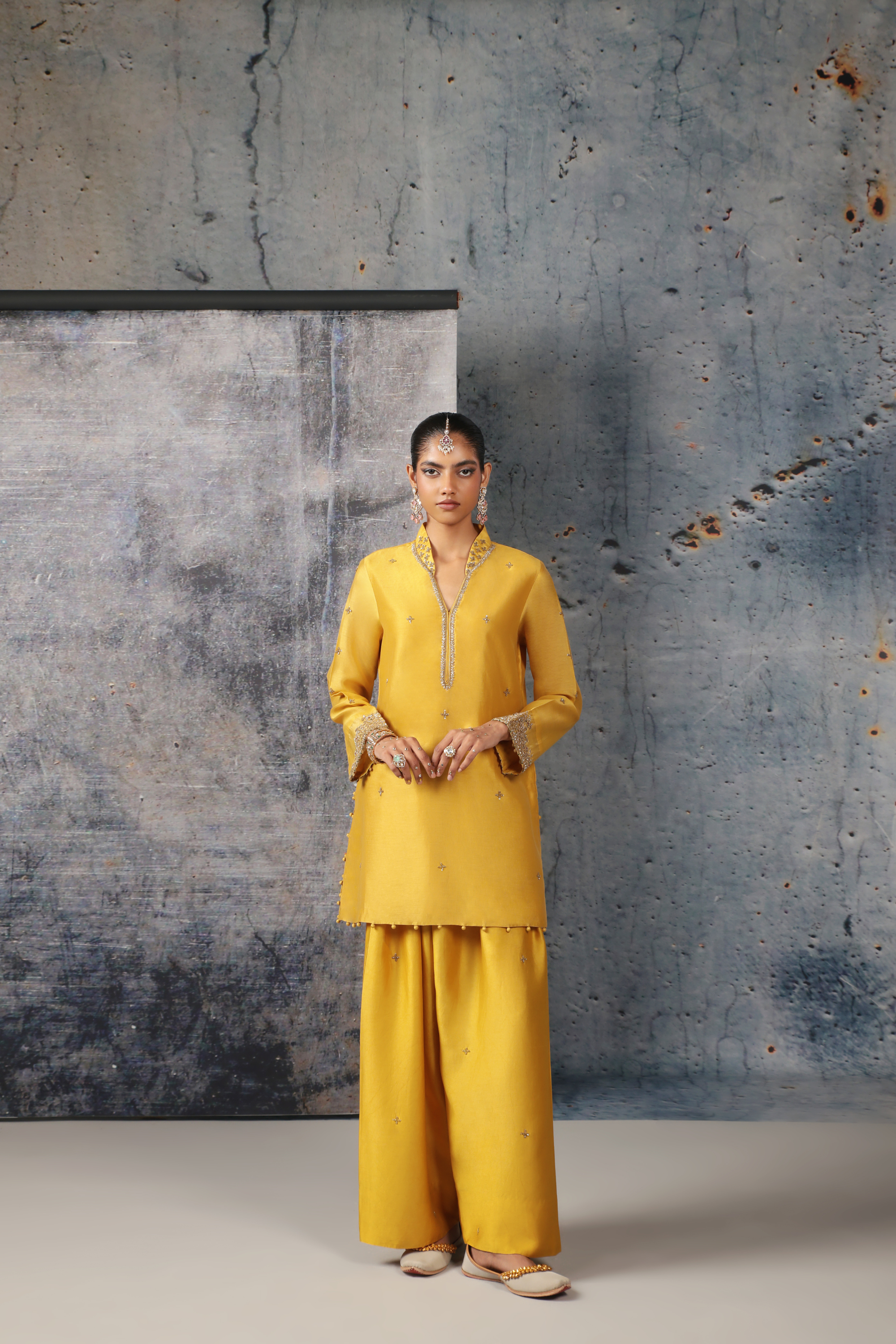 Mehrang Yellow Short Buti Kurta Set