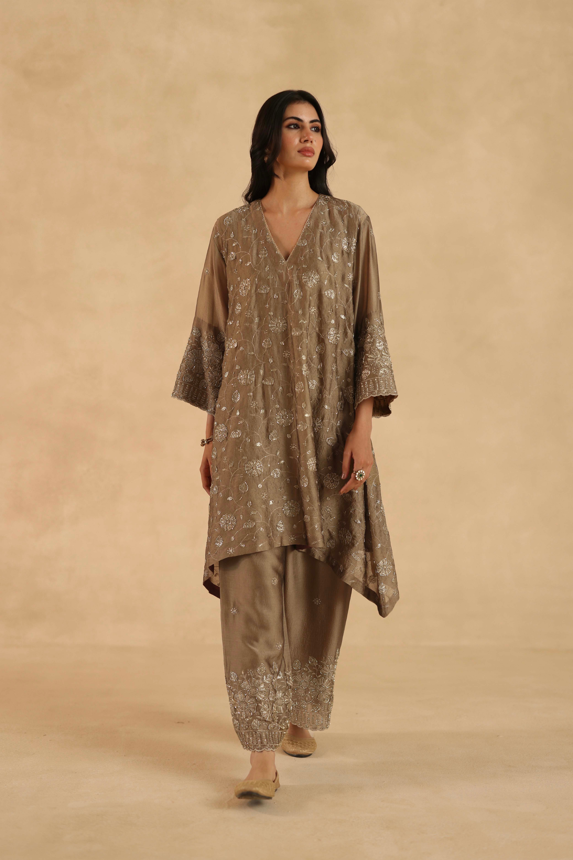 Polki Farshi Set
