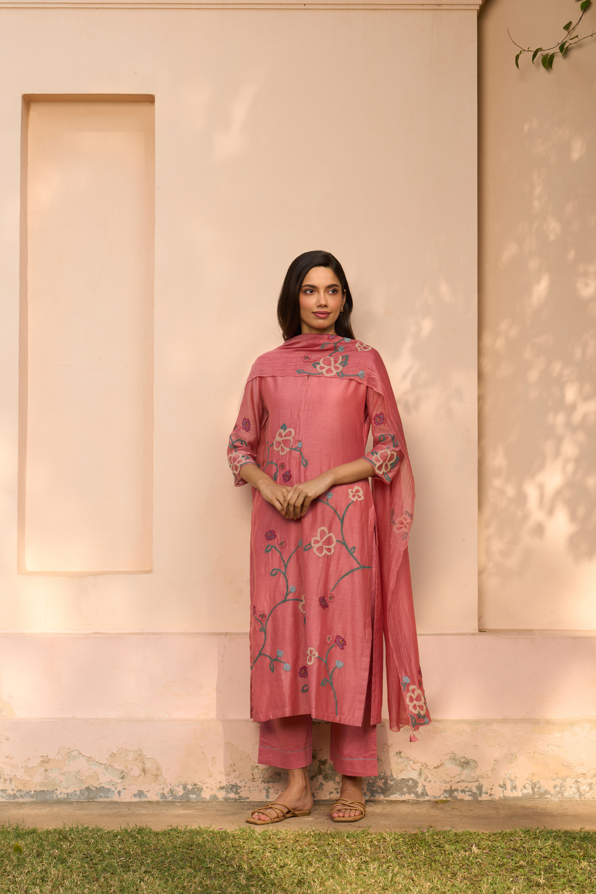 Hibiscus Applique Kurta Set
