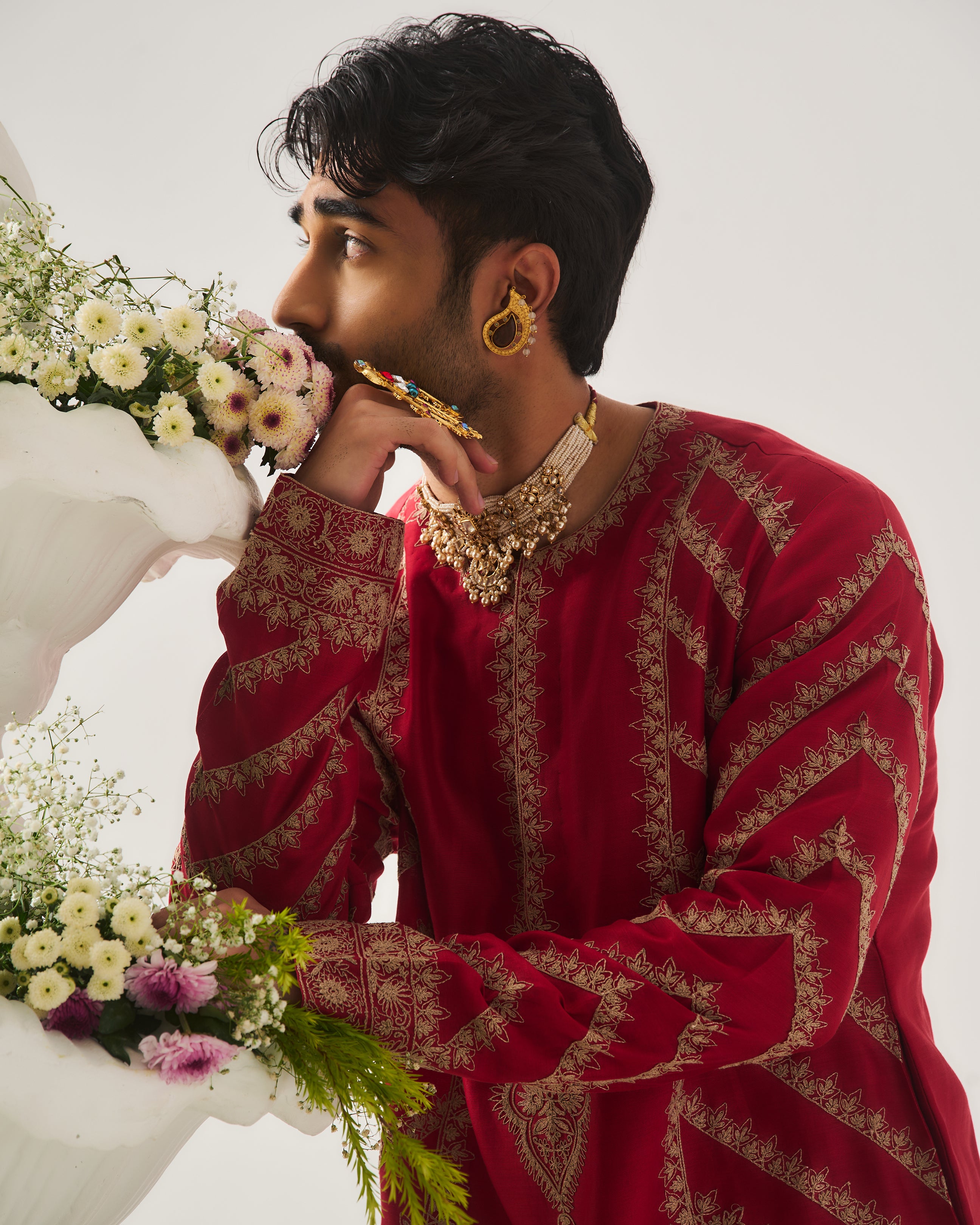 Paan Booti Kurta With Flare Pants