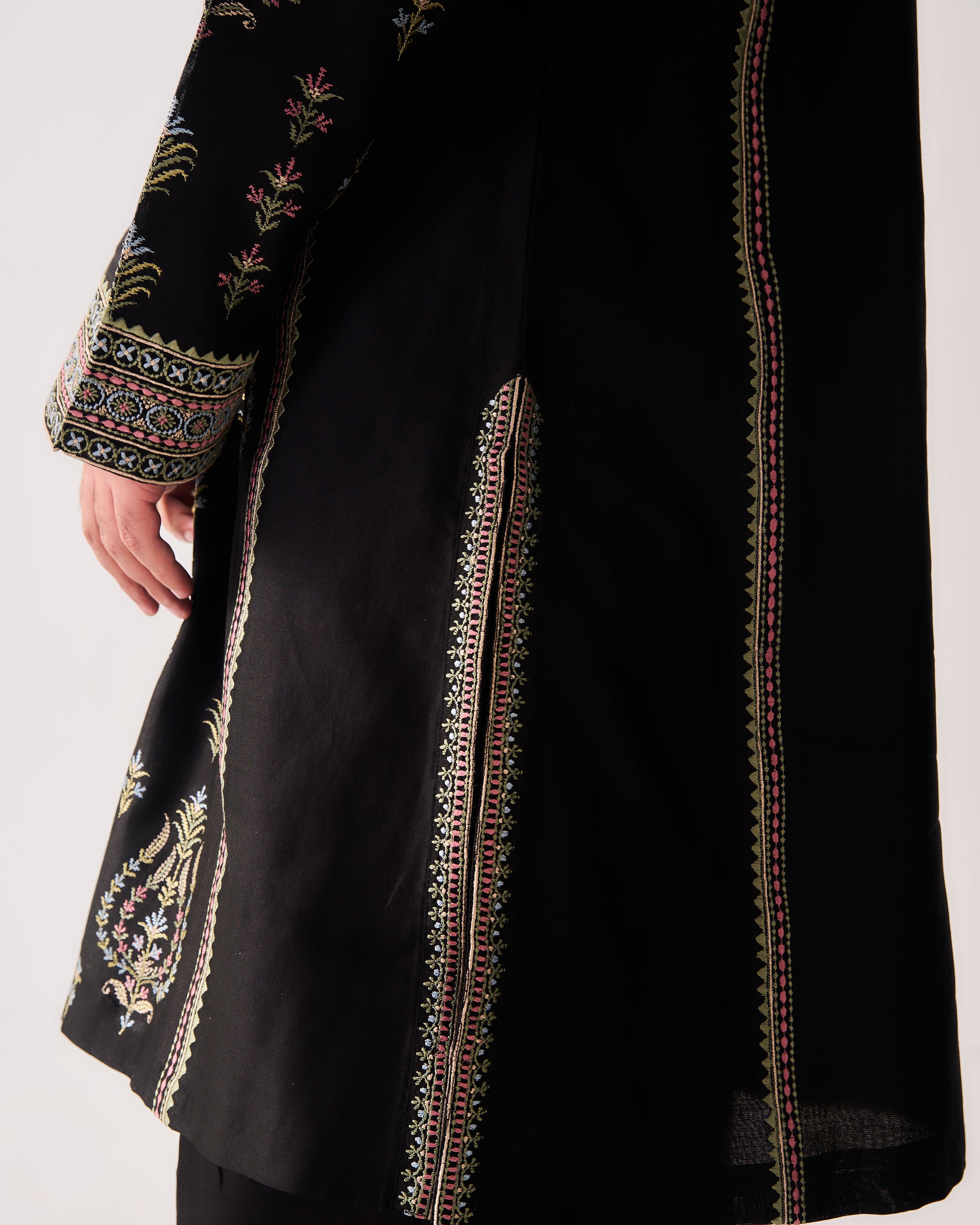 Garden Tapestry Phiran Kurta With Flare Pants