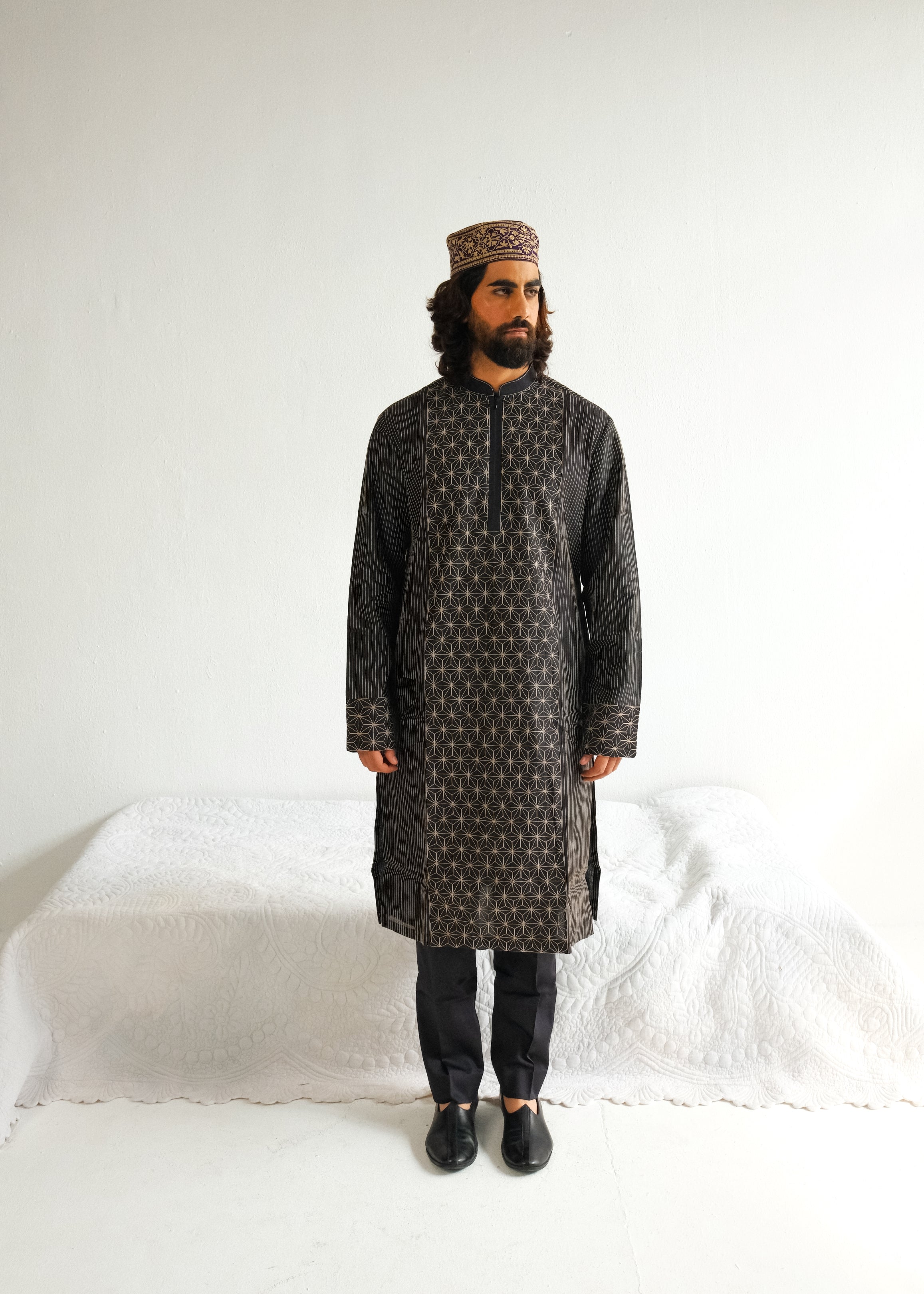 Dori And Marodi Embroidery Black Kurta Set