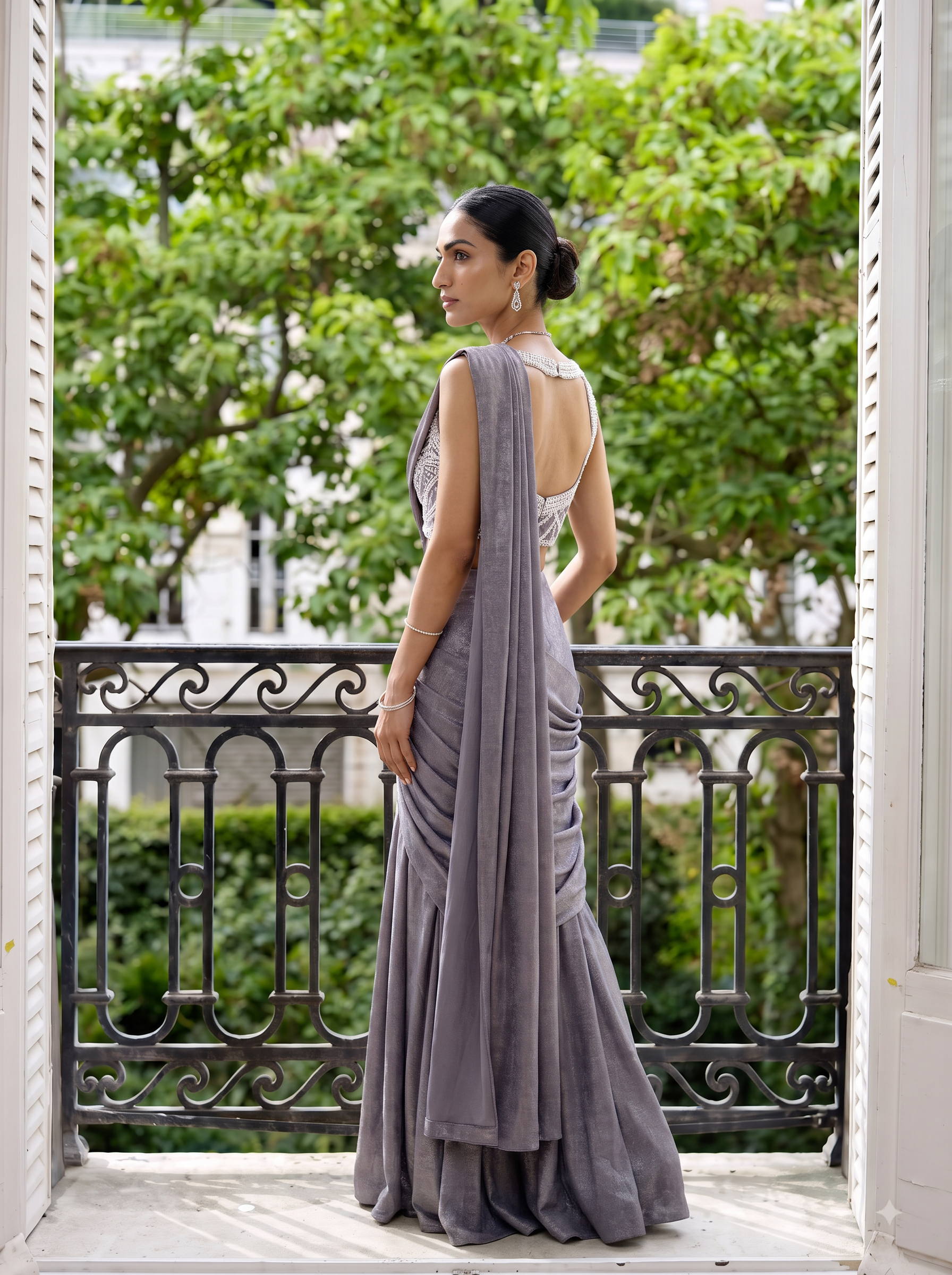 Perle - A Pre-Stitched Sari