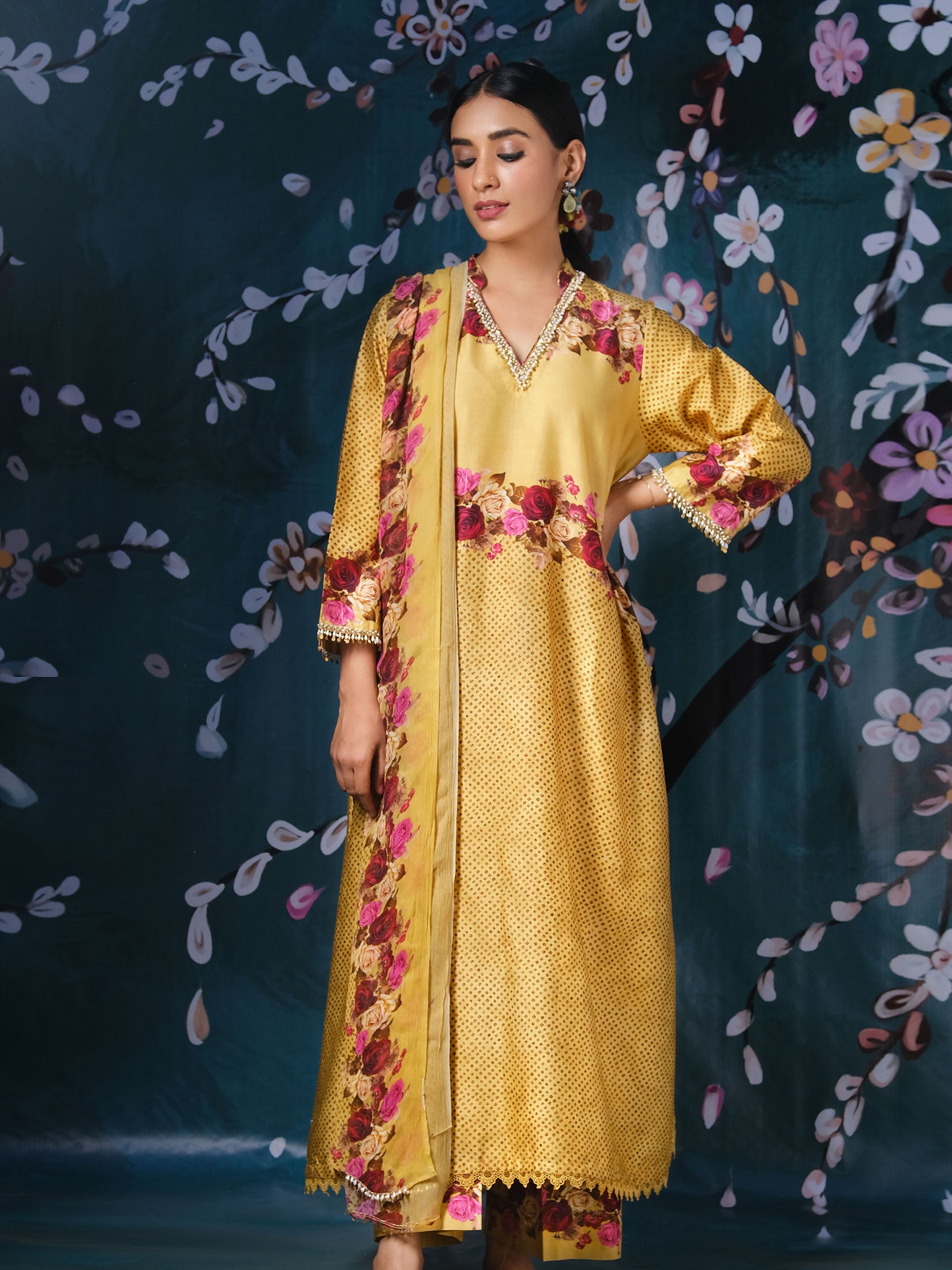 Vintage Rose Style With Dupatta - Yellow