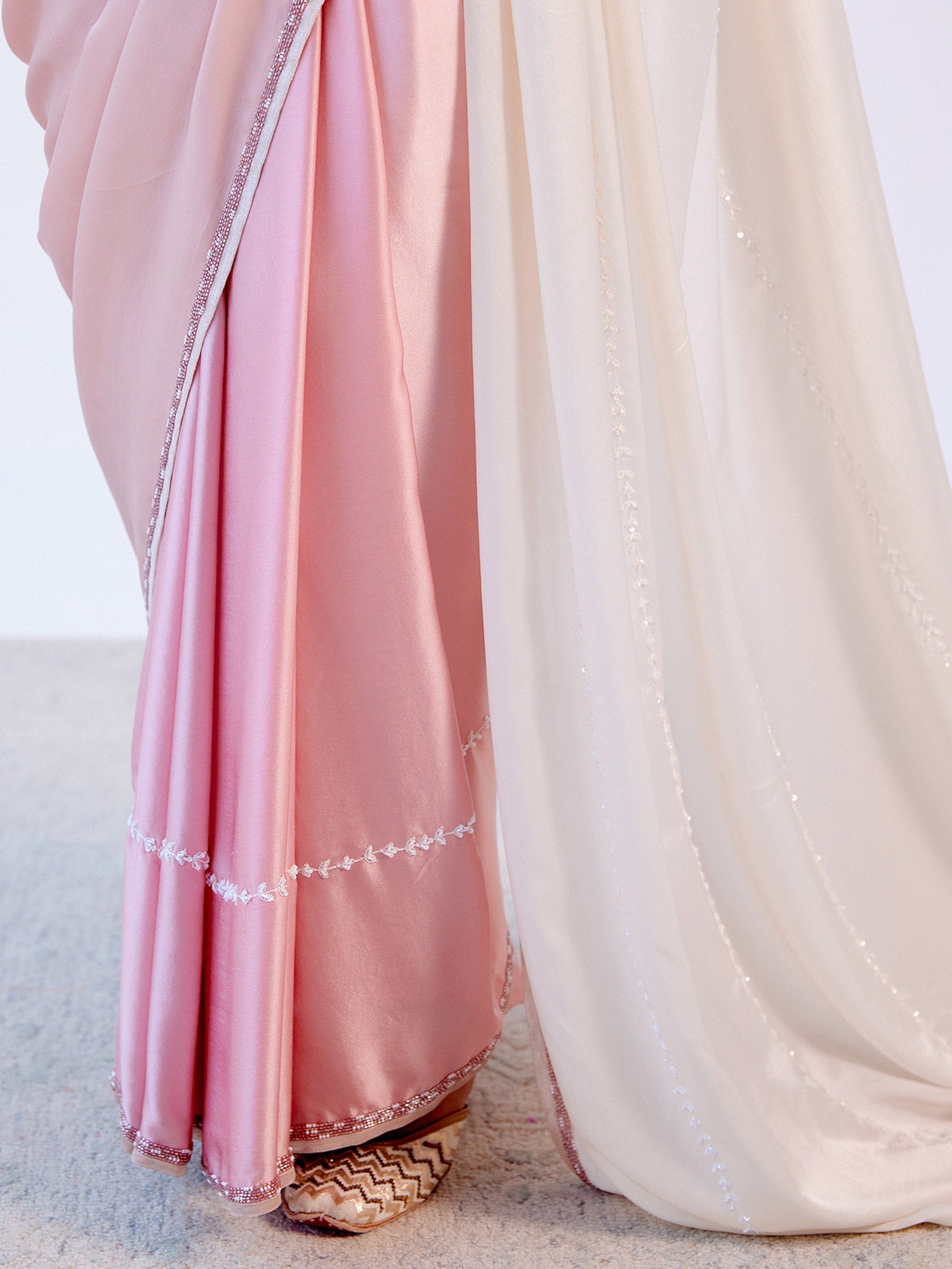 Wholesale Light Pink Satin Printed Saree|SARV142082