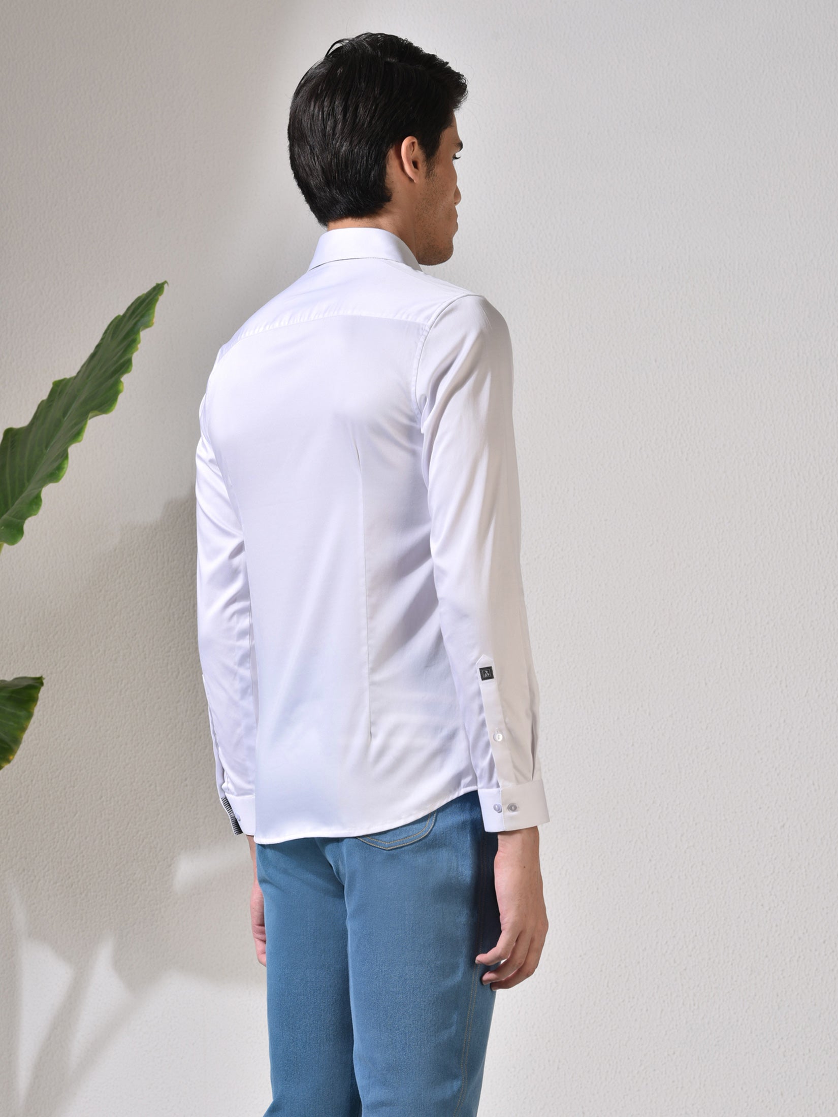 Ranger, White Pleated Shirt With Zip