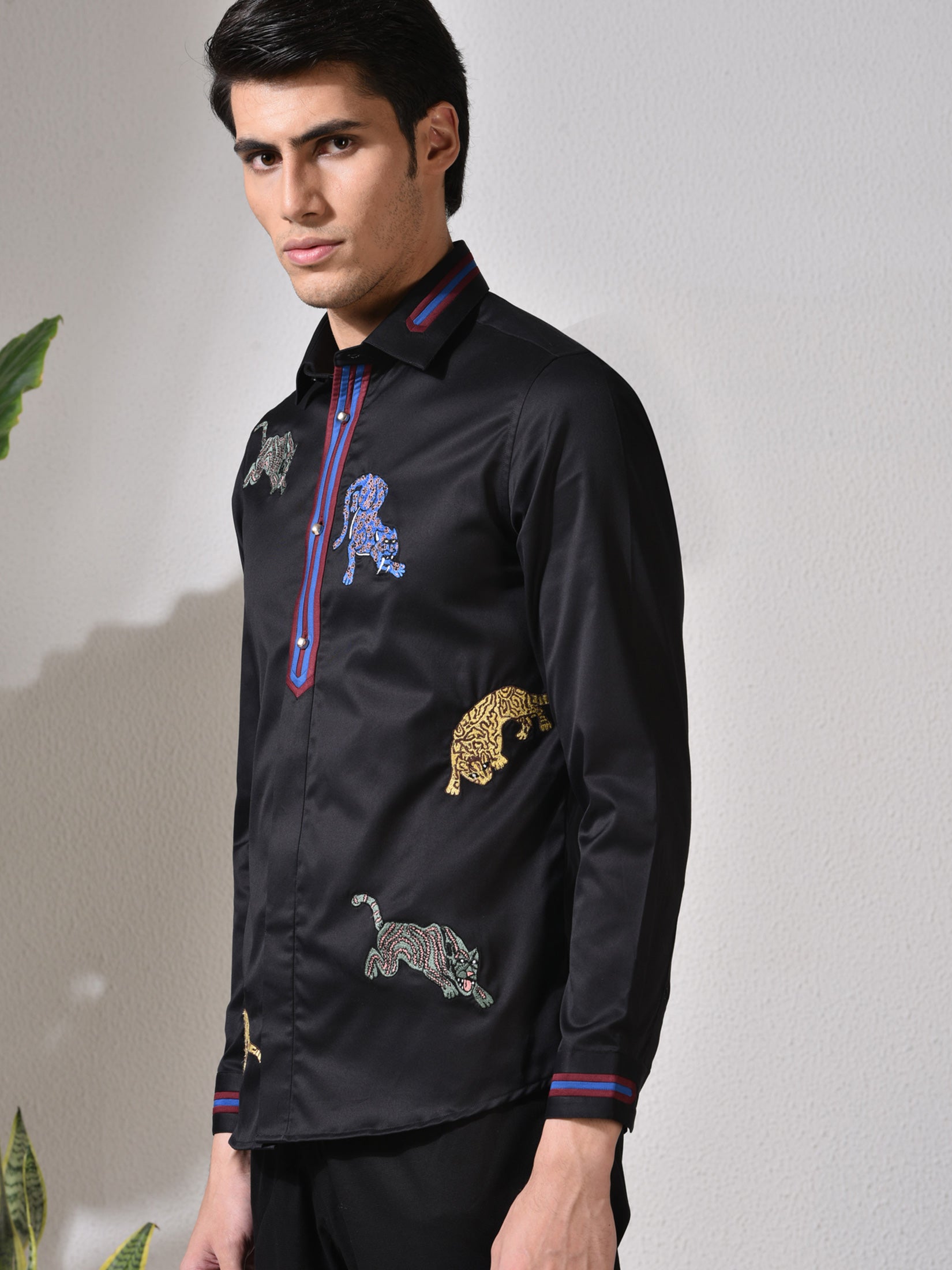 Constantin, Multi Colour Cats Embroidered Shirt