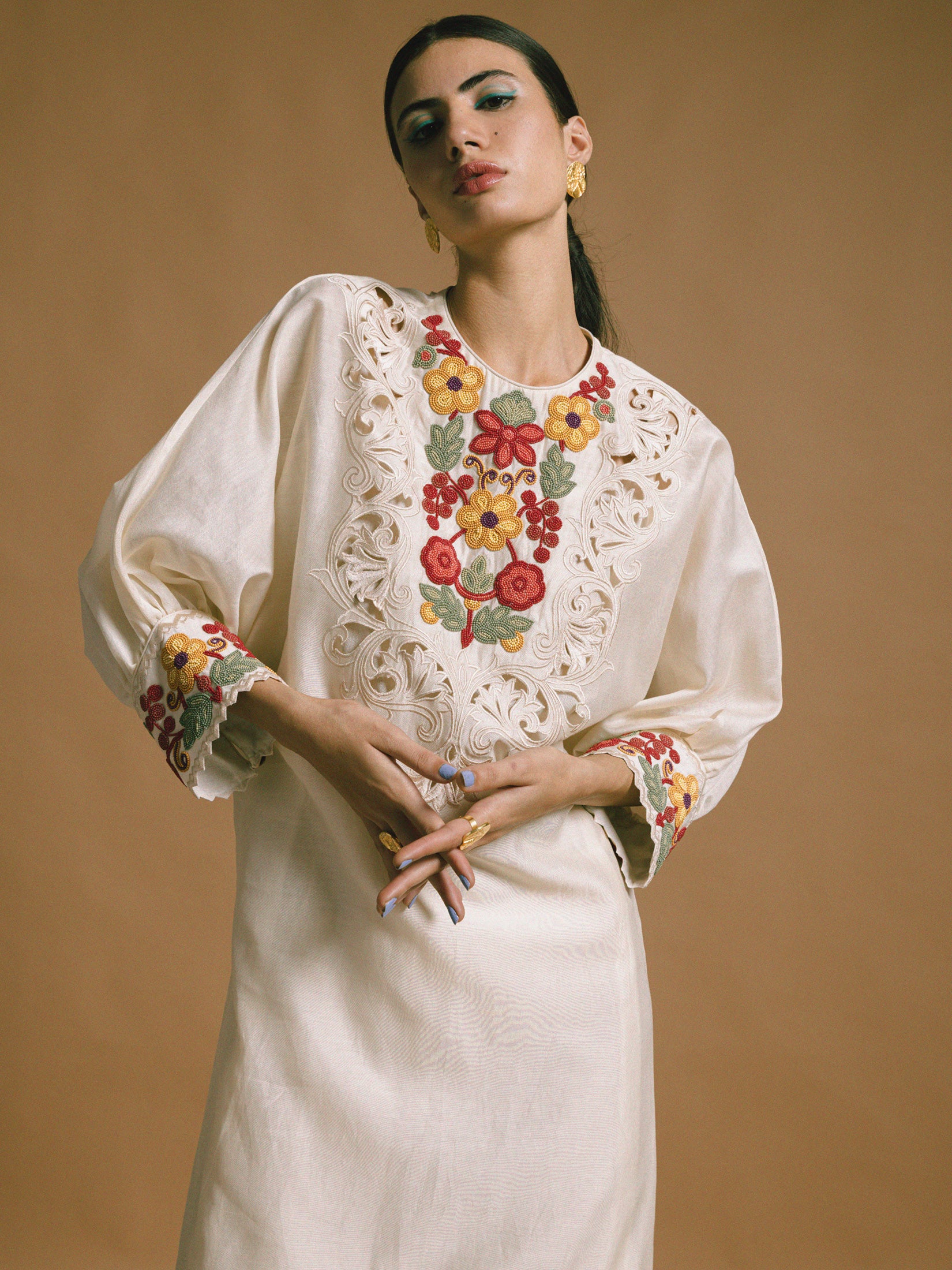 Ivory Chanderi Gathered Kimono Dress With Slip