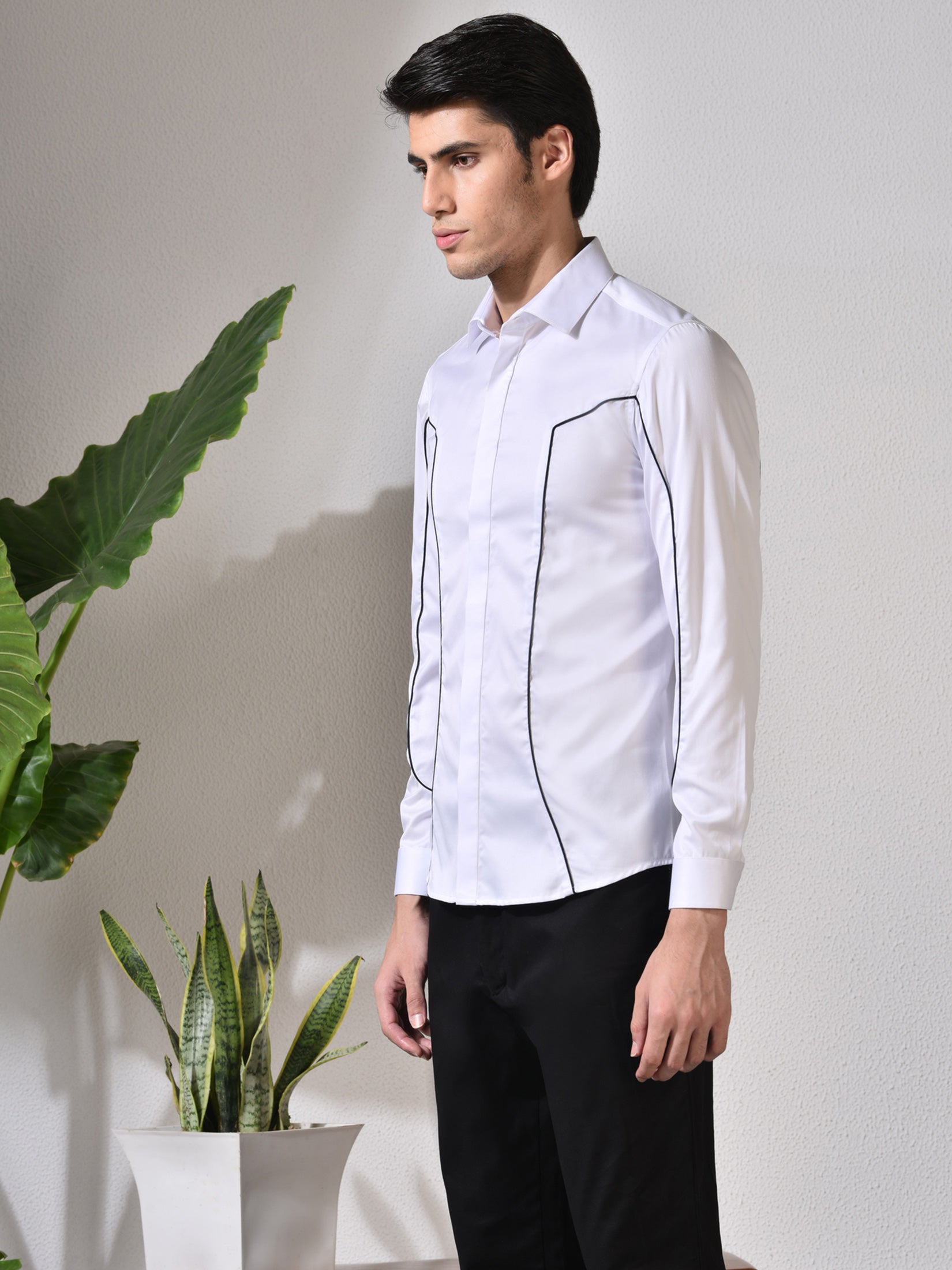 Quinten, Black Detailing White Shirt