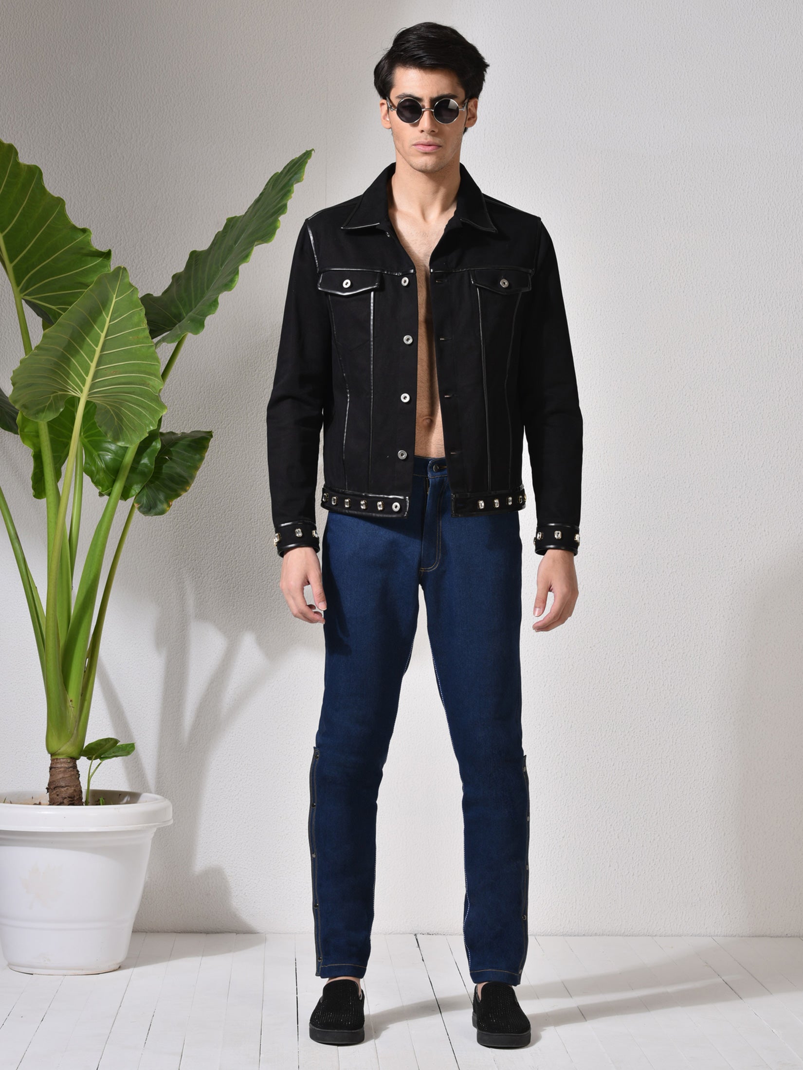 Romeo,black Denim Jacket With Leather Accents